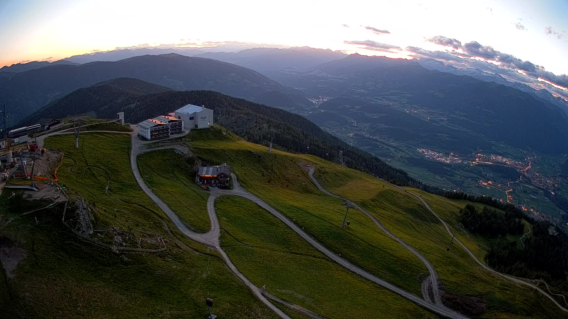 Skigebiet Kronplatz Gipfel | Blick auf Bruneck