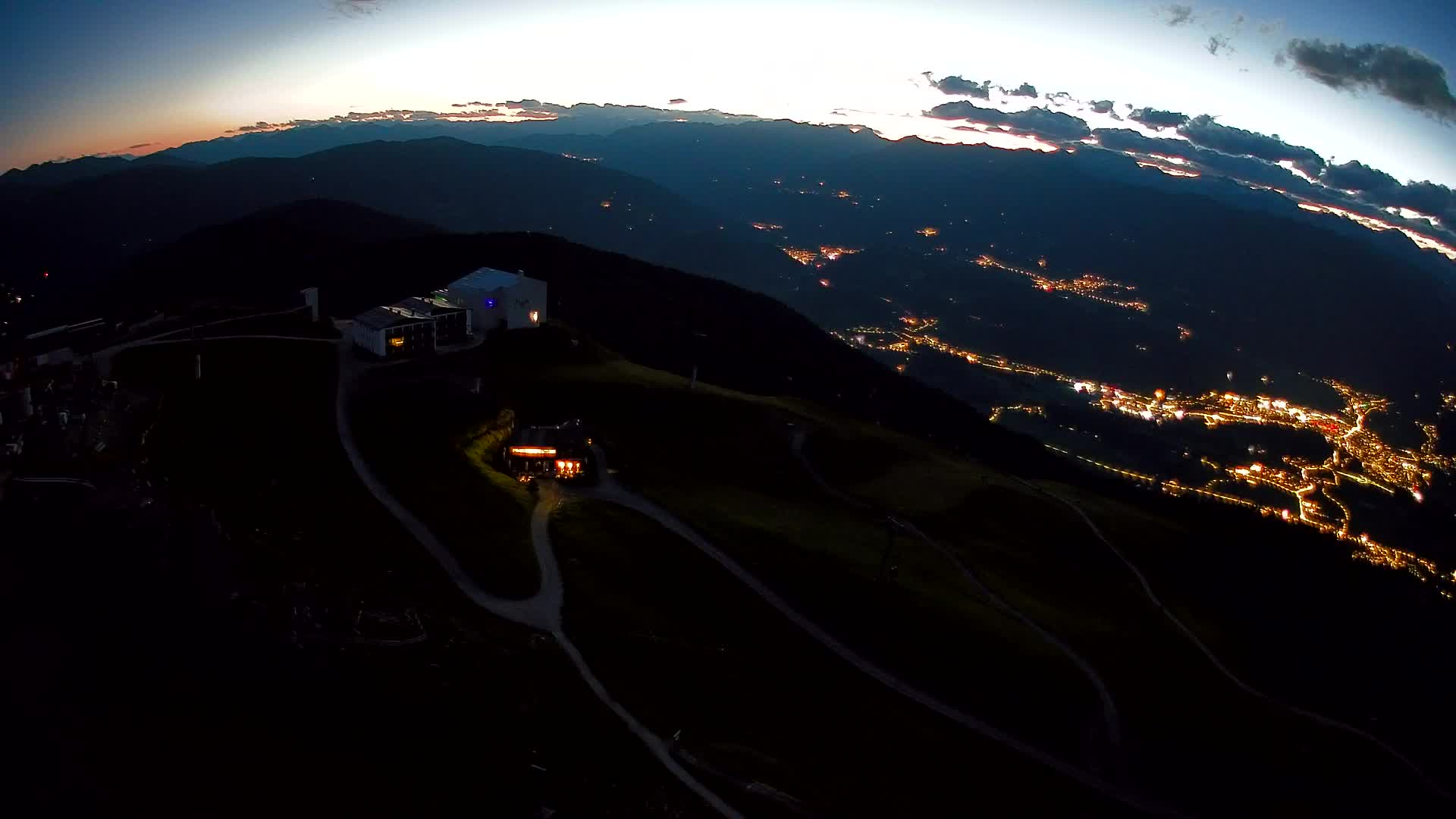 Smučišče Kronplatz – vrh | pogled na Bruneck