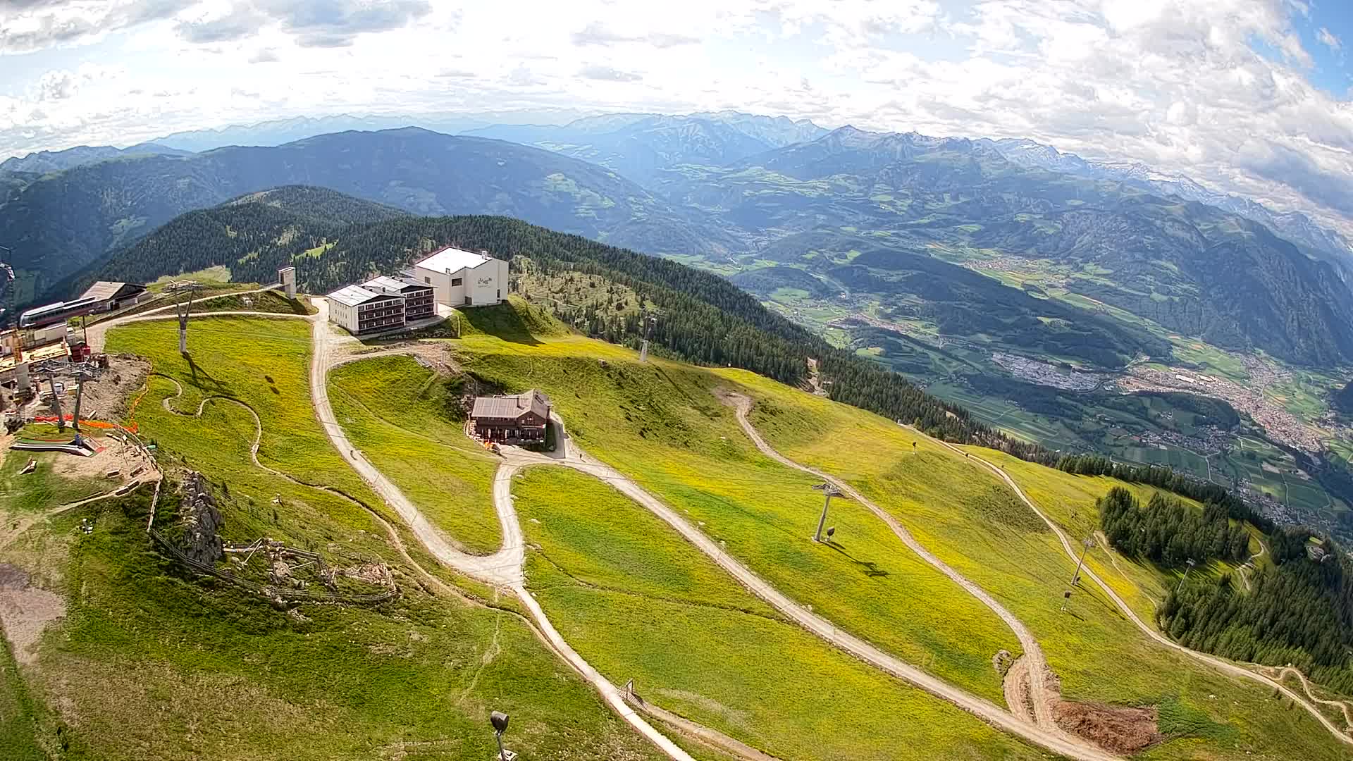Station de ski Kronplatz sommet | vue sur Brunico