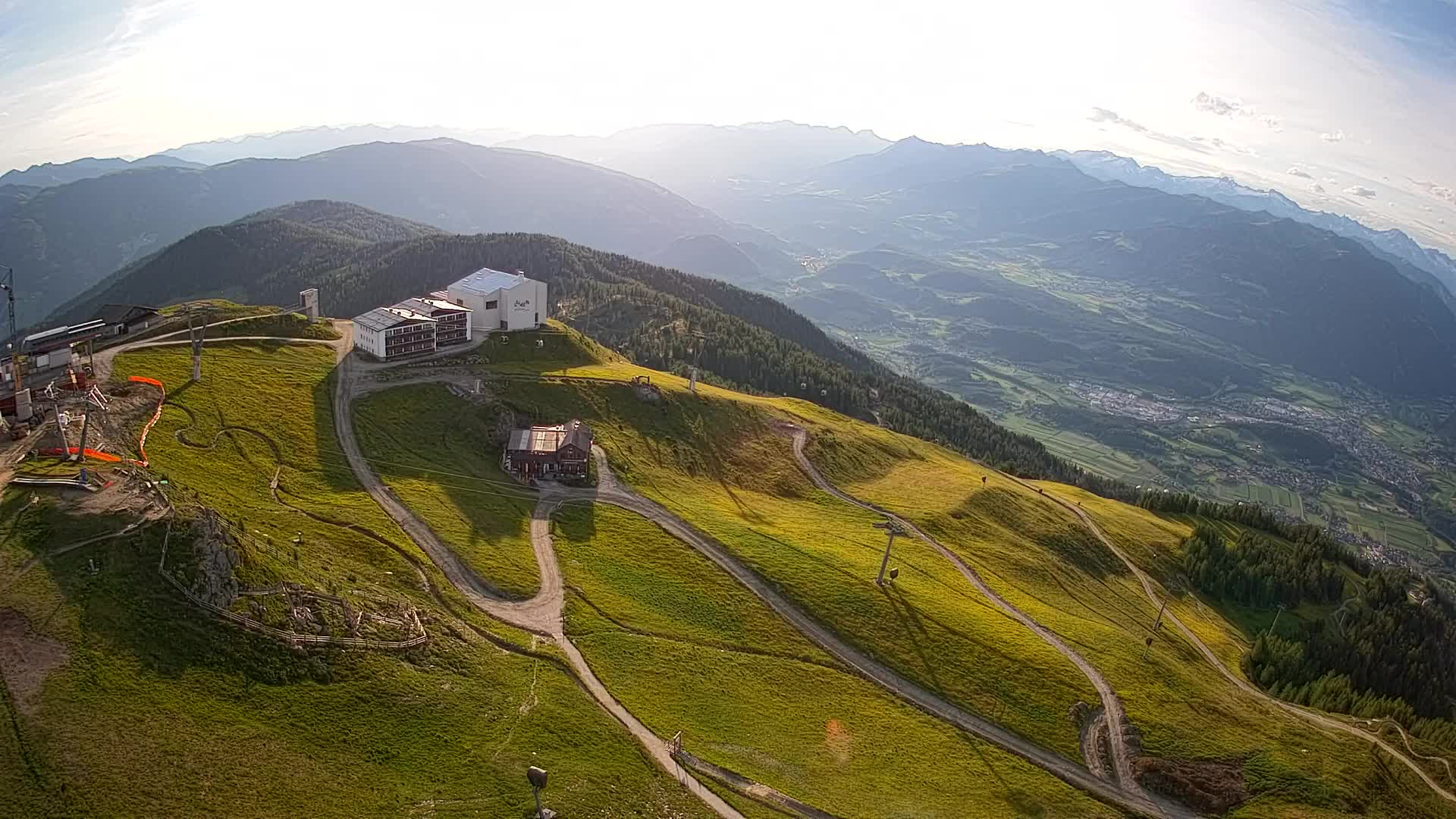 Stazione sciistica di Plan de Corones | vista su Brunico
