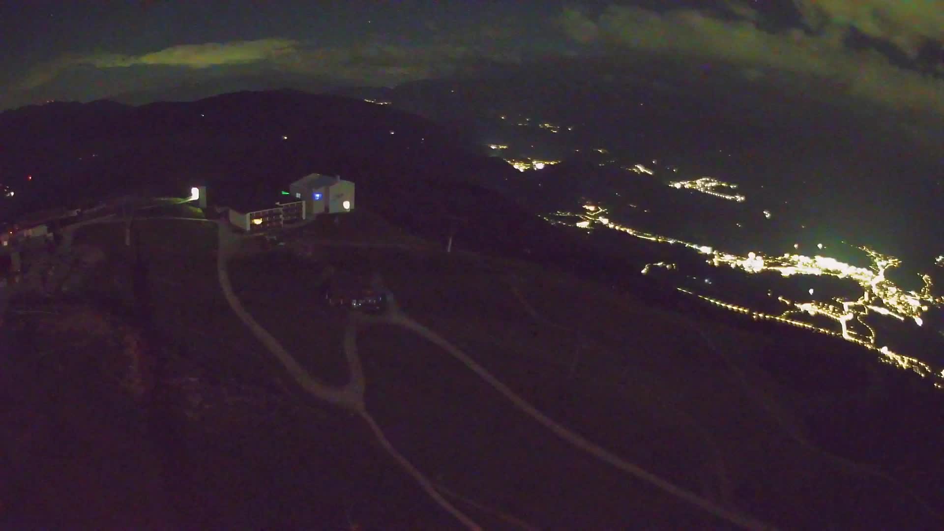 Kronplatz peak Ski resort | view to Bruneck