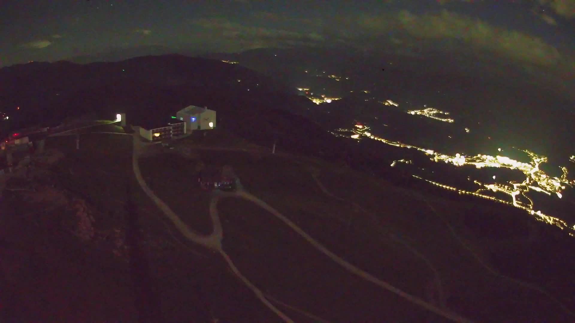Kronplatz peak Ski resort | view to Bruneck