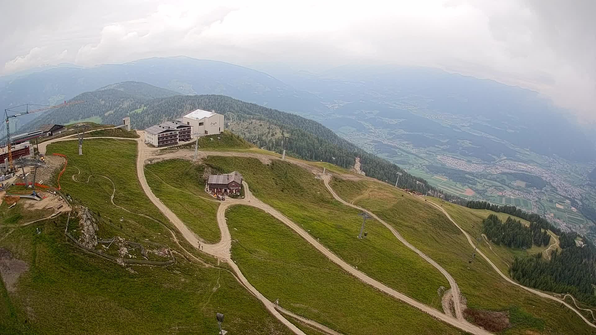 Stazione sciistica di Plan de Corones | vista su Brunico