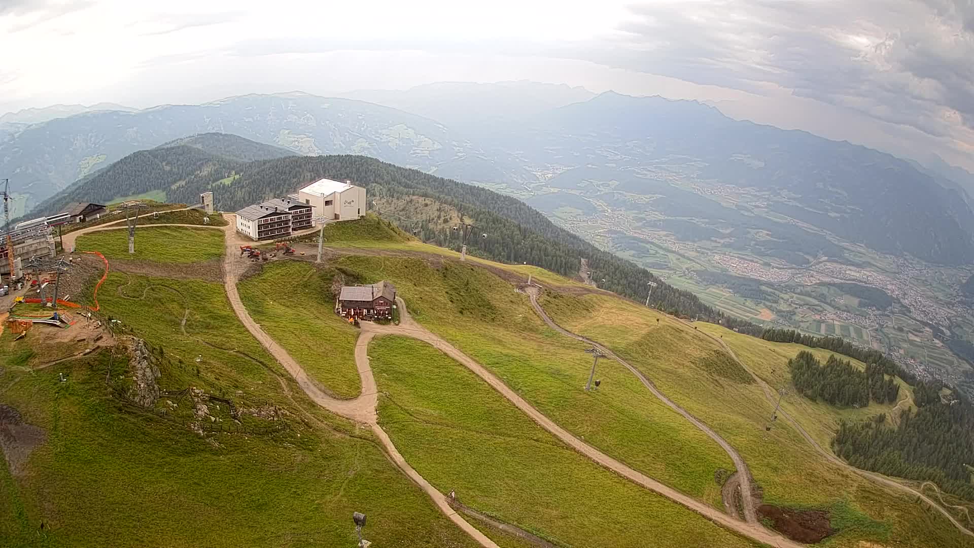 Smučišče Kronplatz – vrh | pogled na Bruneck