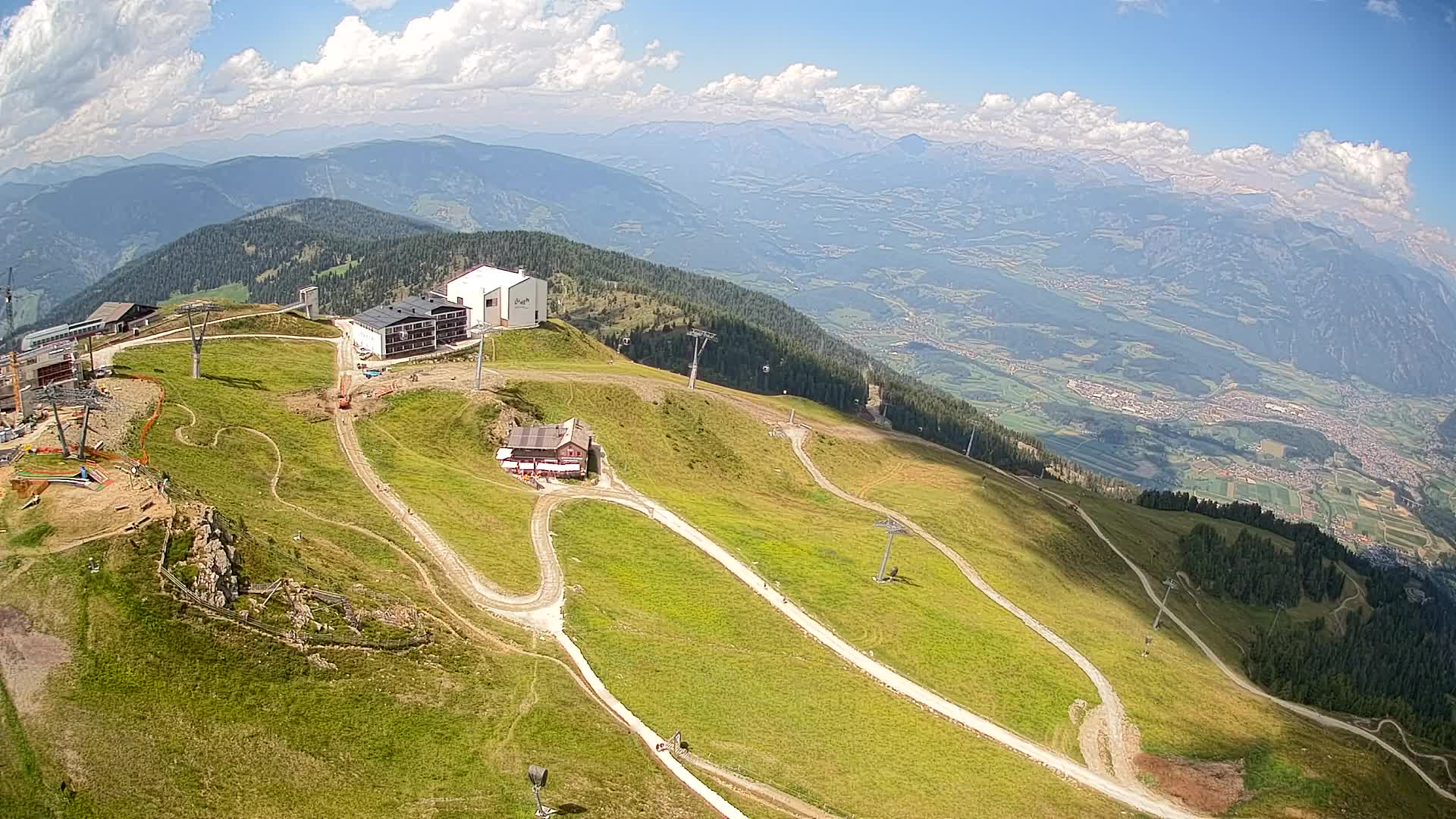 Stazione sciistica di Plan de Corones | vista su Brunico