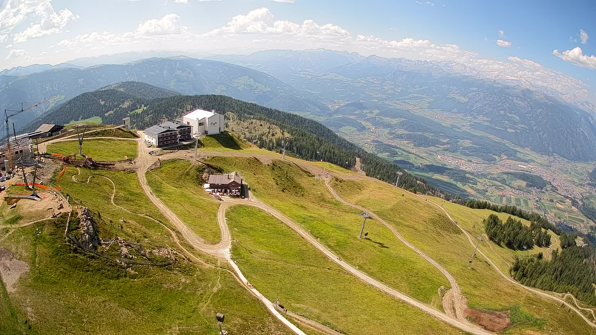 Stazione sciistica di Plan de Corones | vista su Brunico