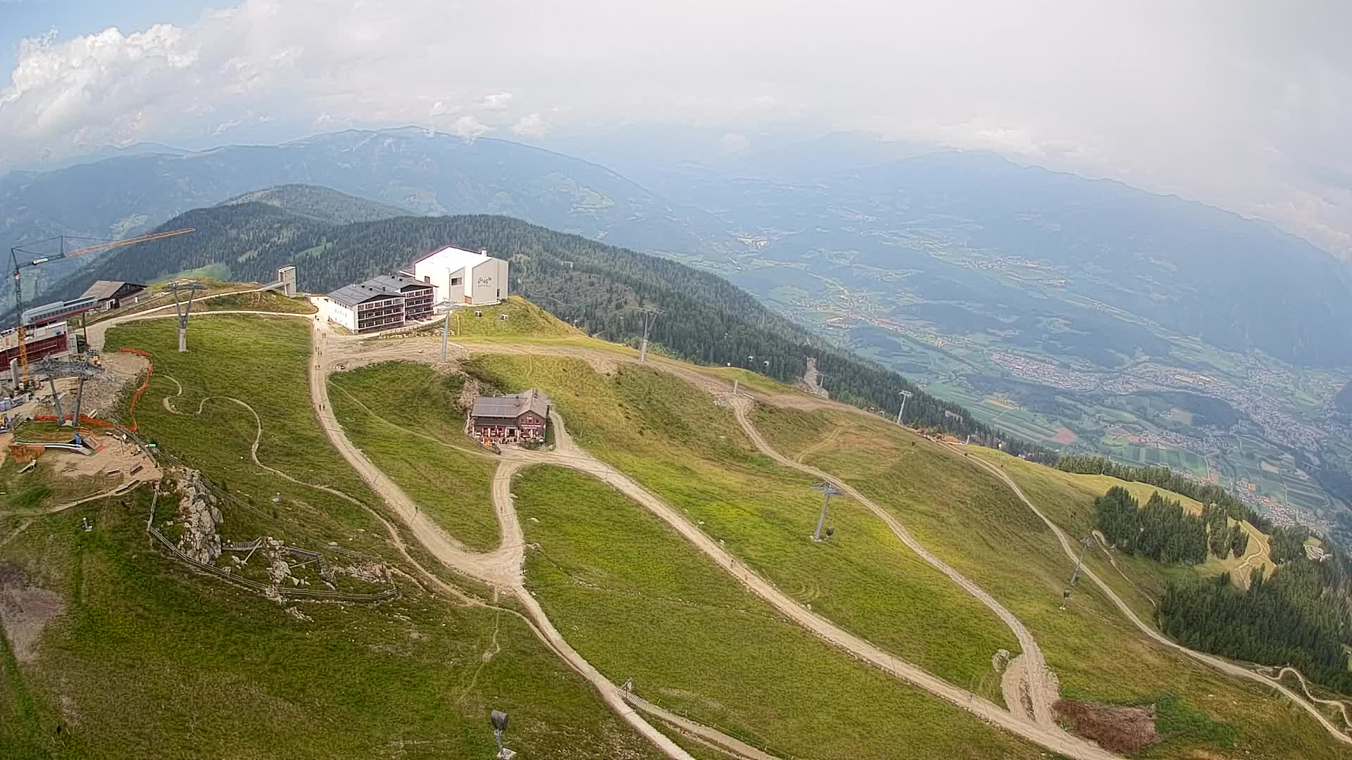 Stazione sciistica di Plan de Corones | vista su Brunico