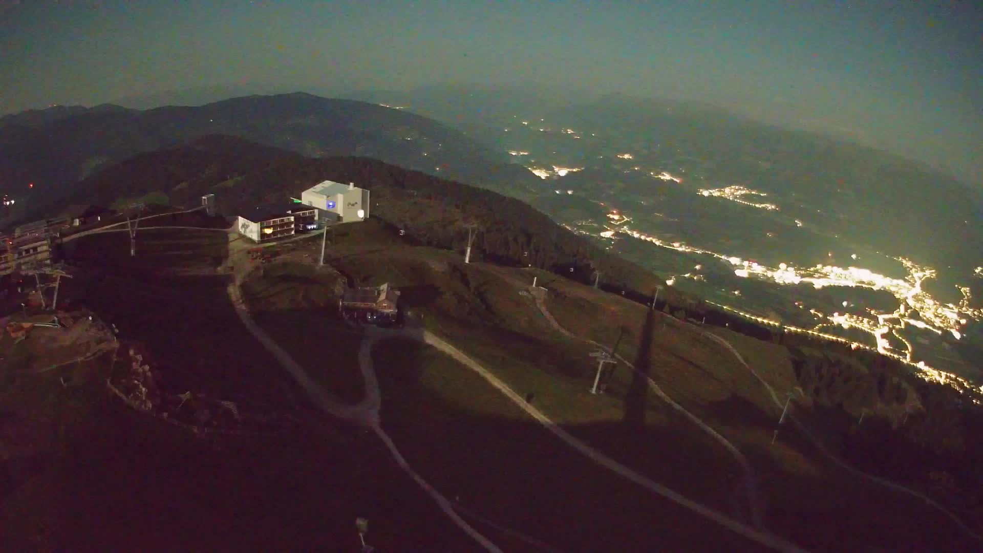 Kronplatz peak Ski resort | view to Bruneck