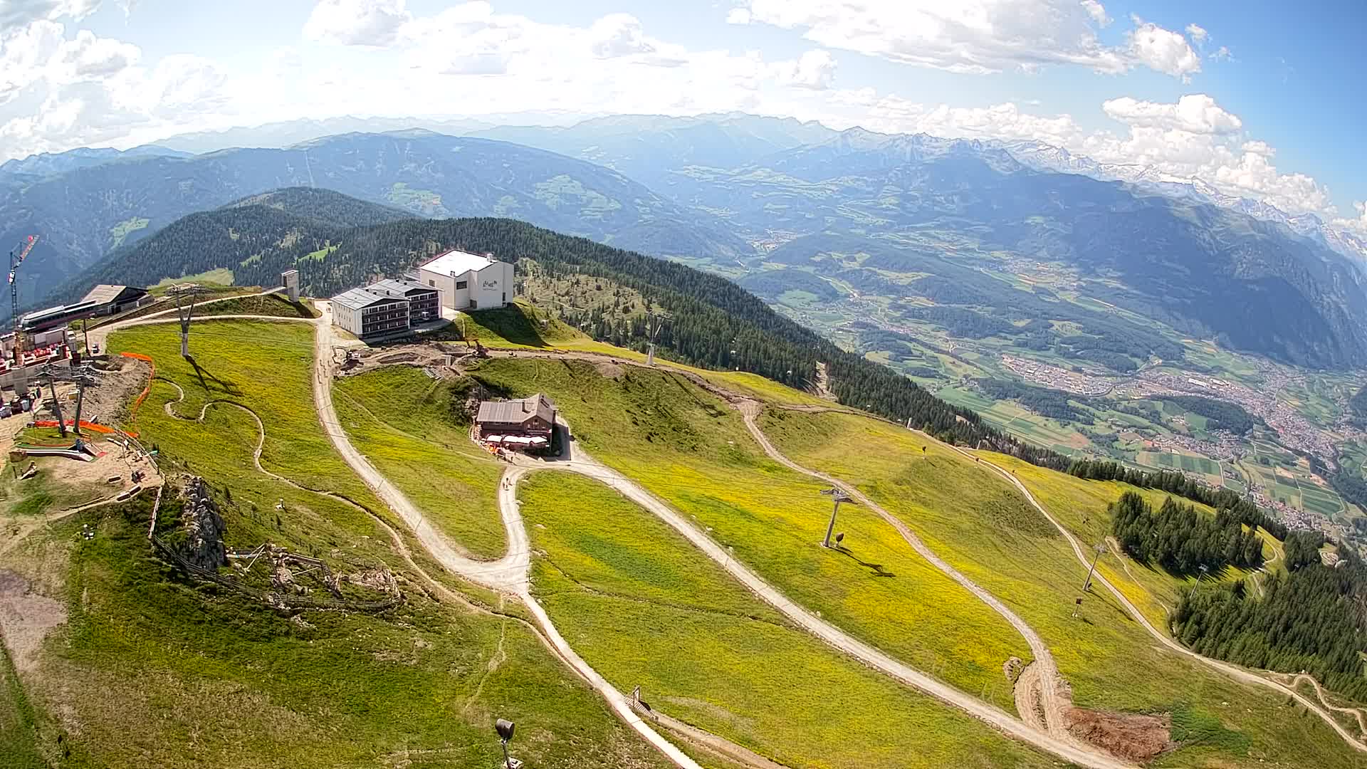 Skigebiet Kronplatz Gipfel | Blick auf Bruneck