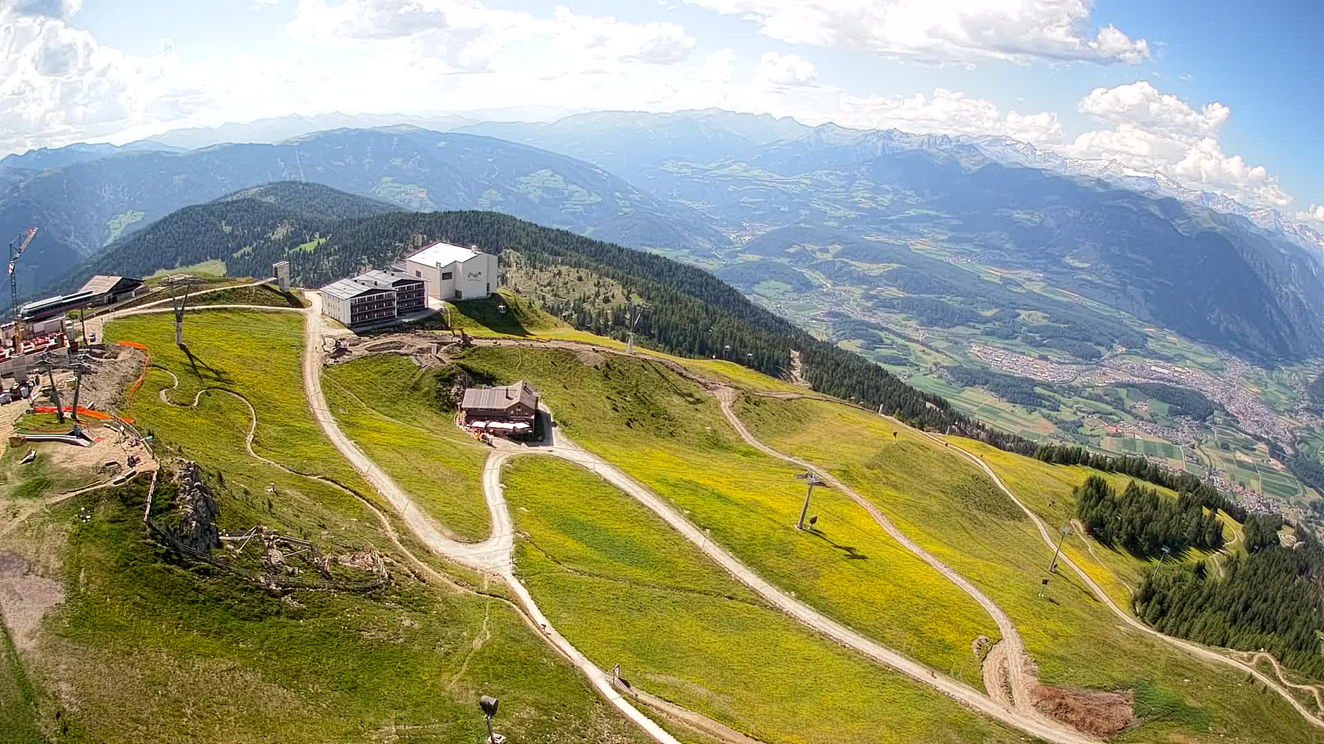 Skigebiet Kronplatz Gipfel | Blick auf Bruneck