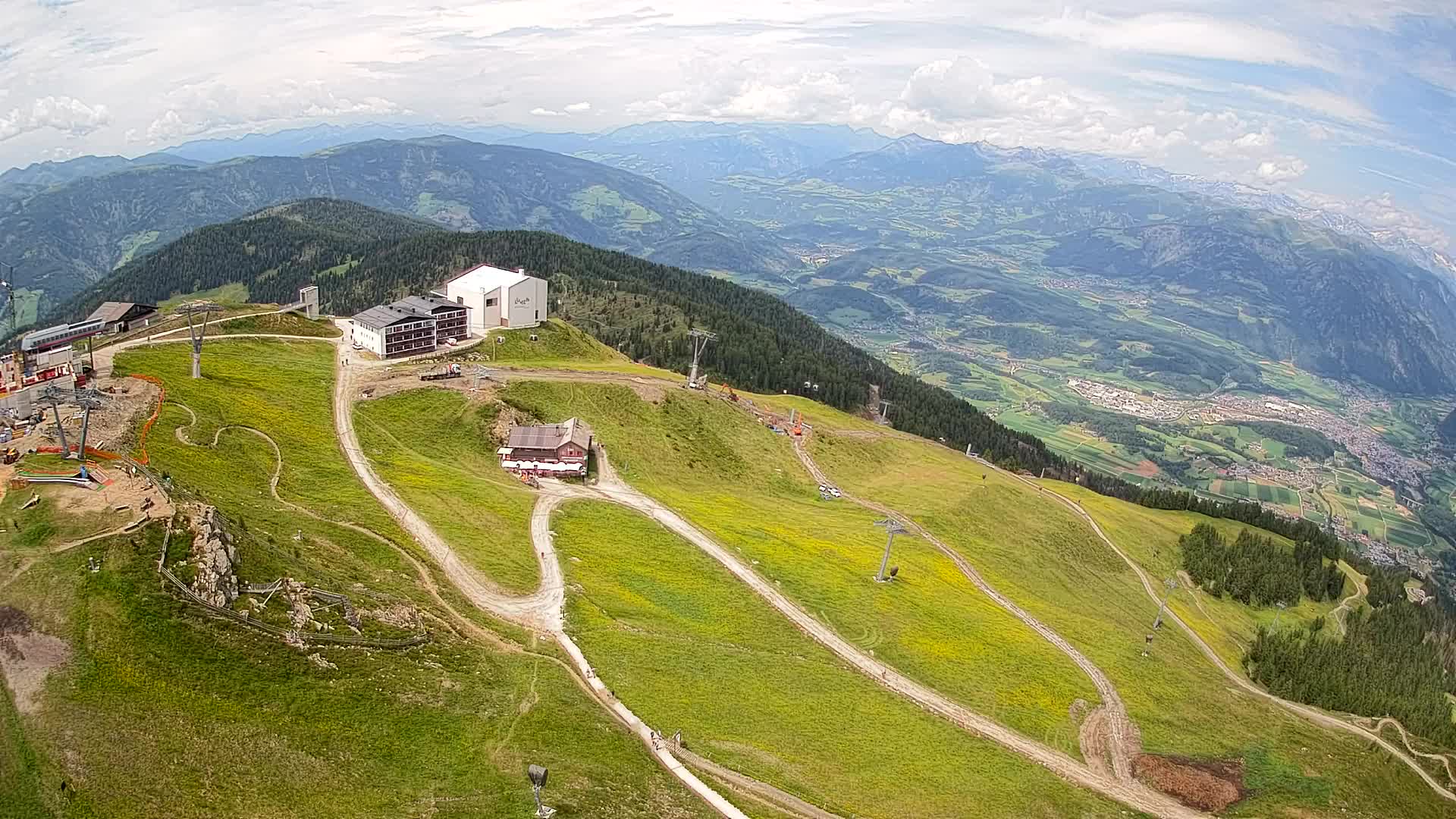 Station de ski Kronplatz sommet | vue sur Brunico