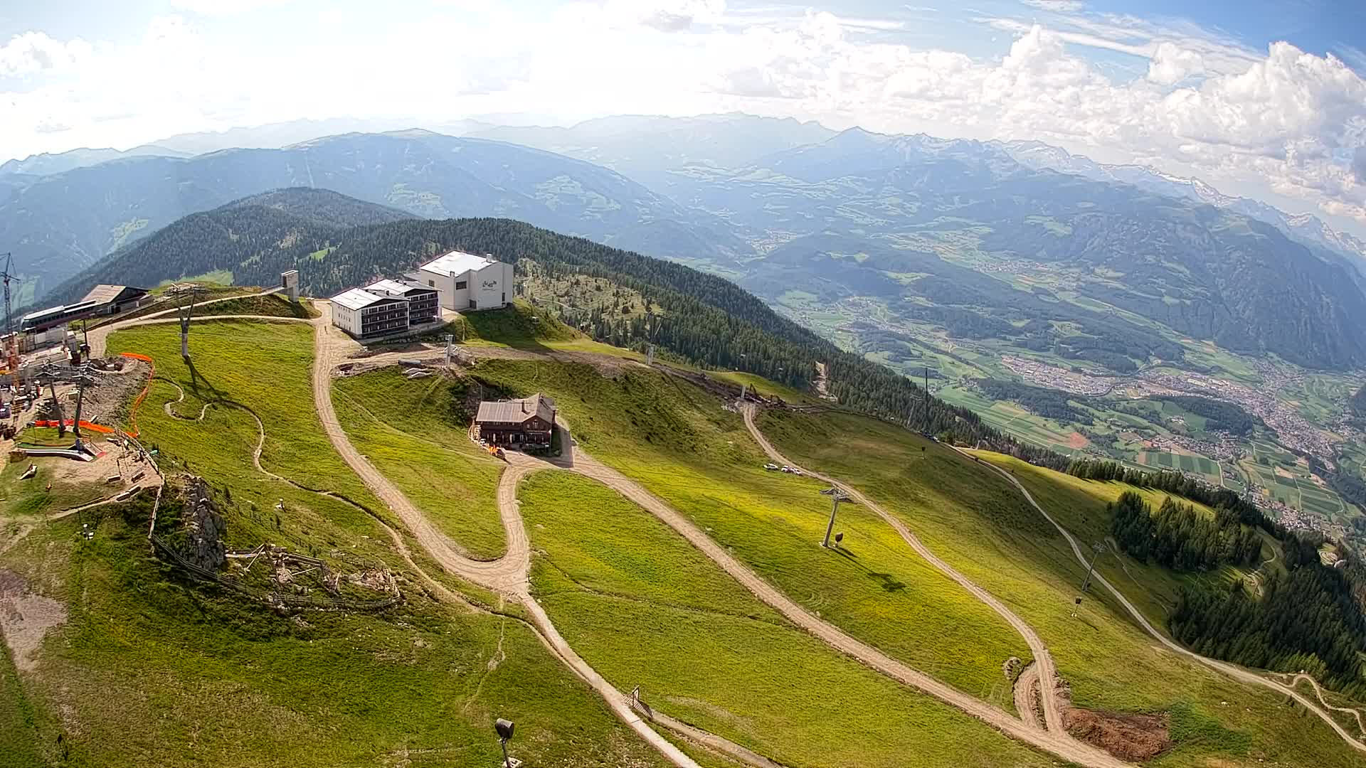 Skigebiet Kronplatz Gipfel | Blick auf Bruneck