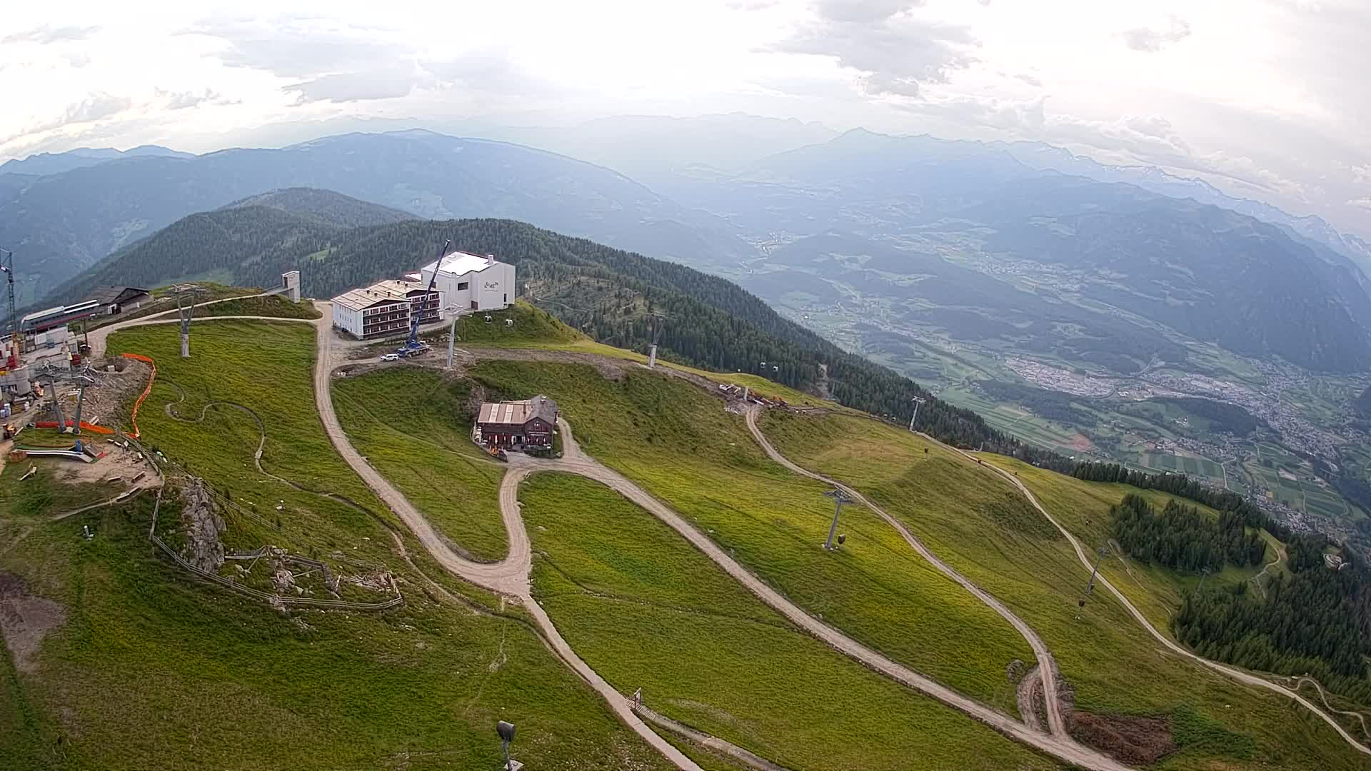 Station de ski Kronplatz sommet | vue sur Brunico