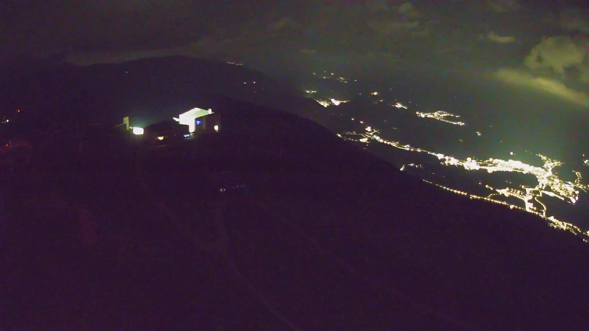 Kronplatz peak Ski resort | view to Bruneck