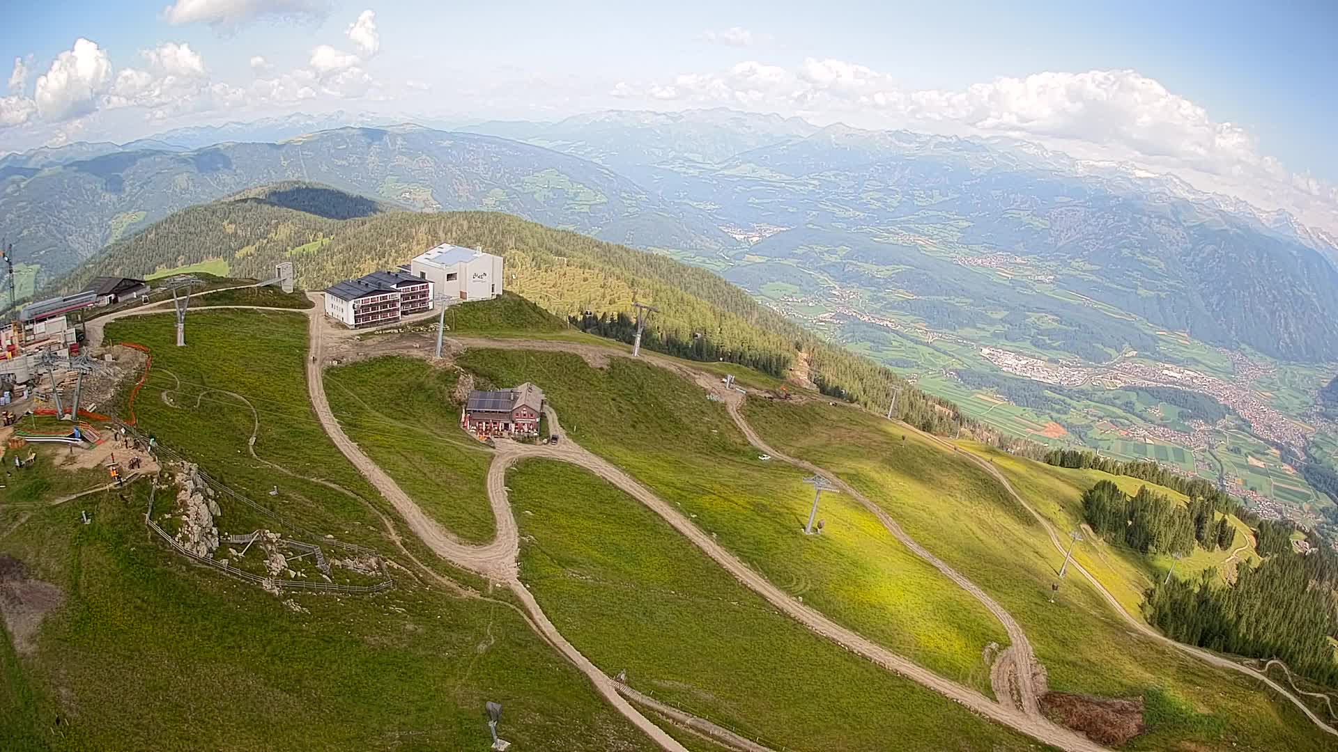 Station de ski Kronplatz sommet | vue sur Brunico