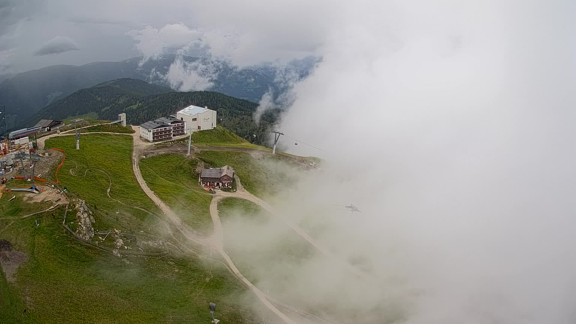 Smučišče Kronplatz – vrh | pogled na Bruneck