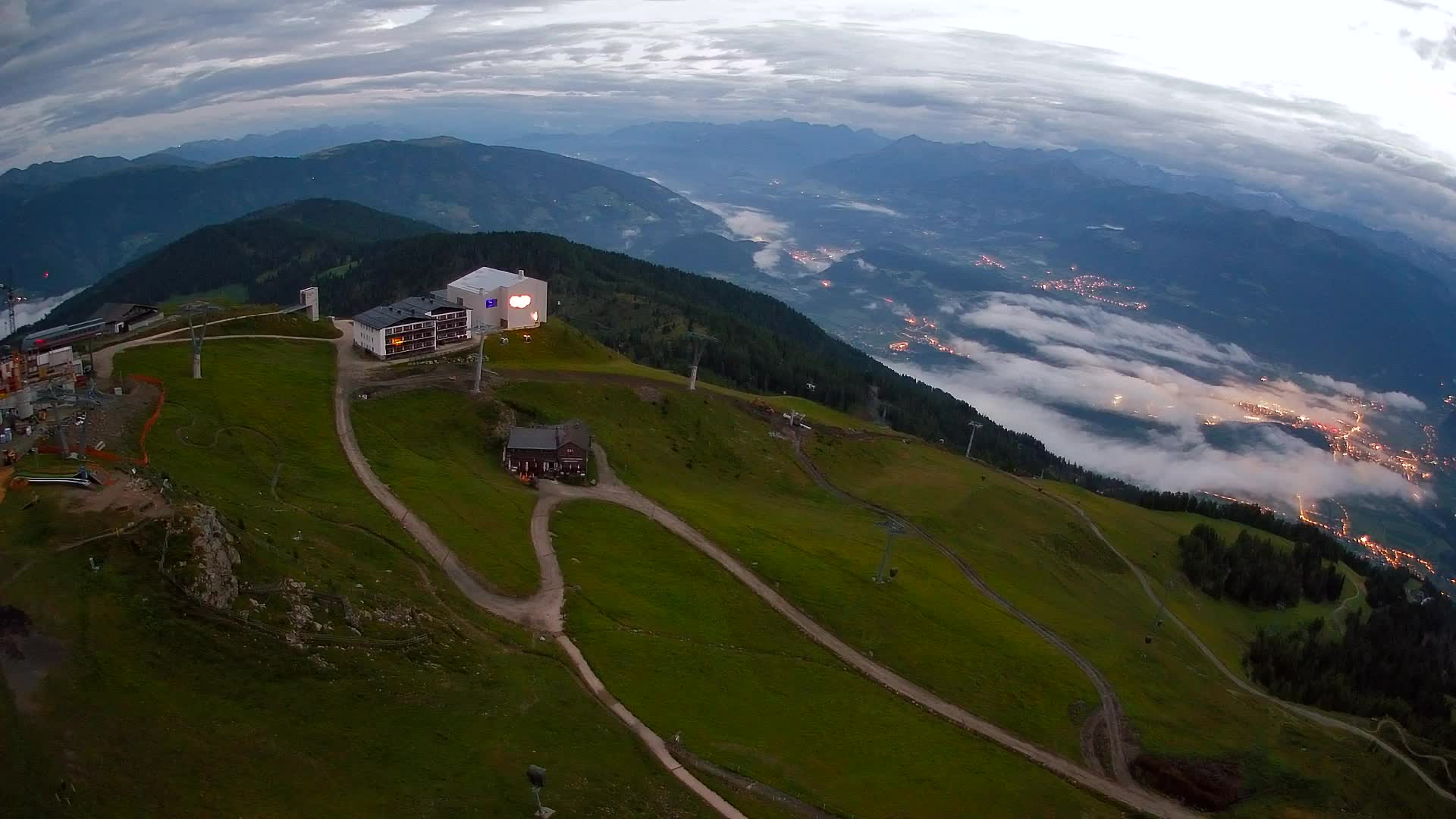 Smučišče Kronplatz – vrh | pogled na Bruneck