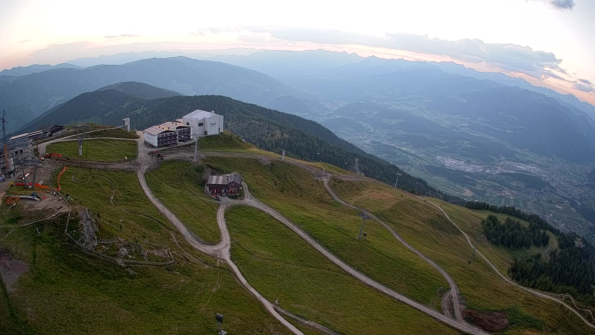 Smučišče Kronplatz – vrh | pogled na Bruneck