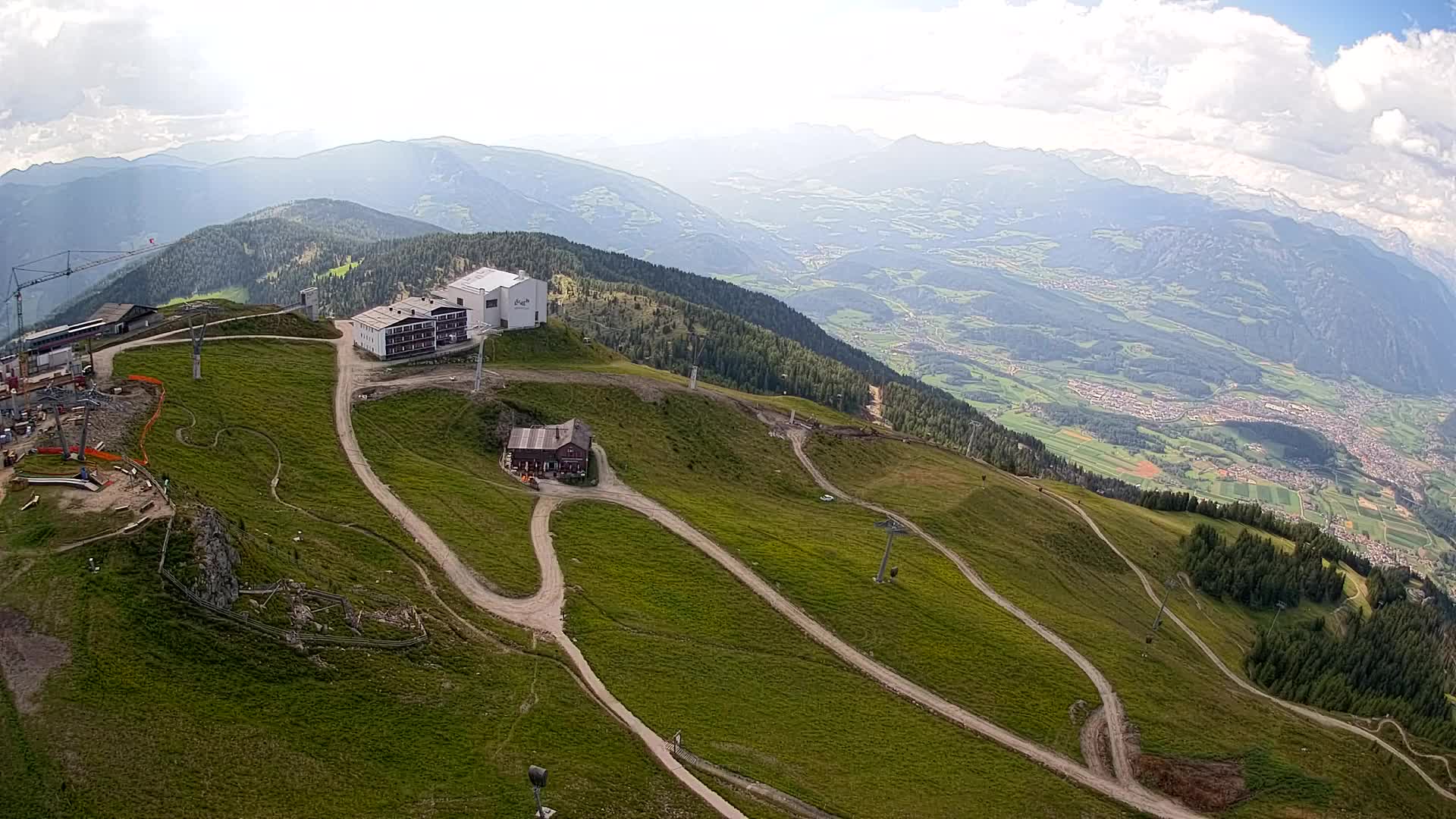 Stazione sciistica di Plan de Corones | vista su Brunico