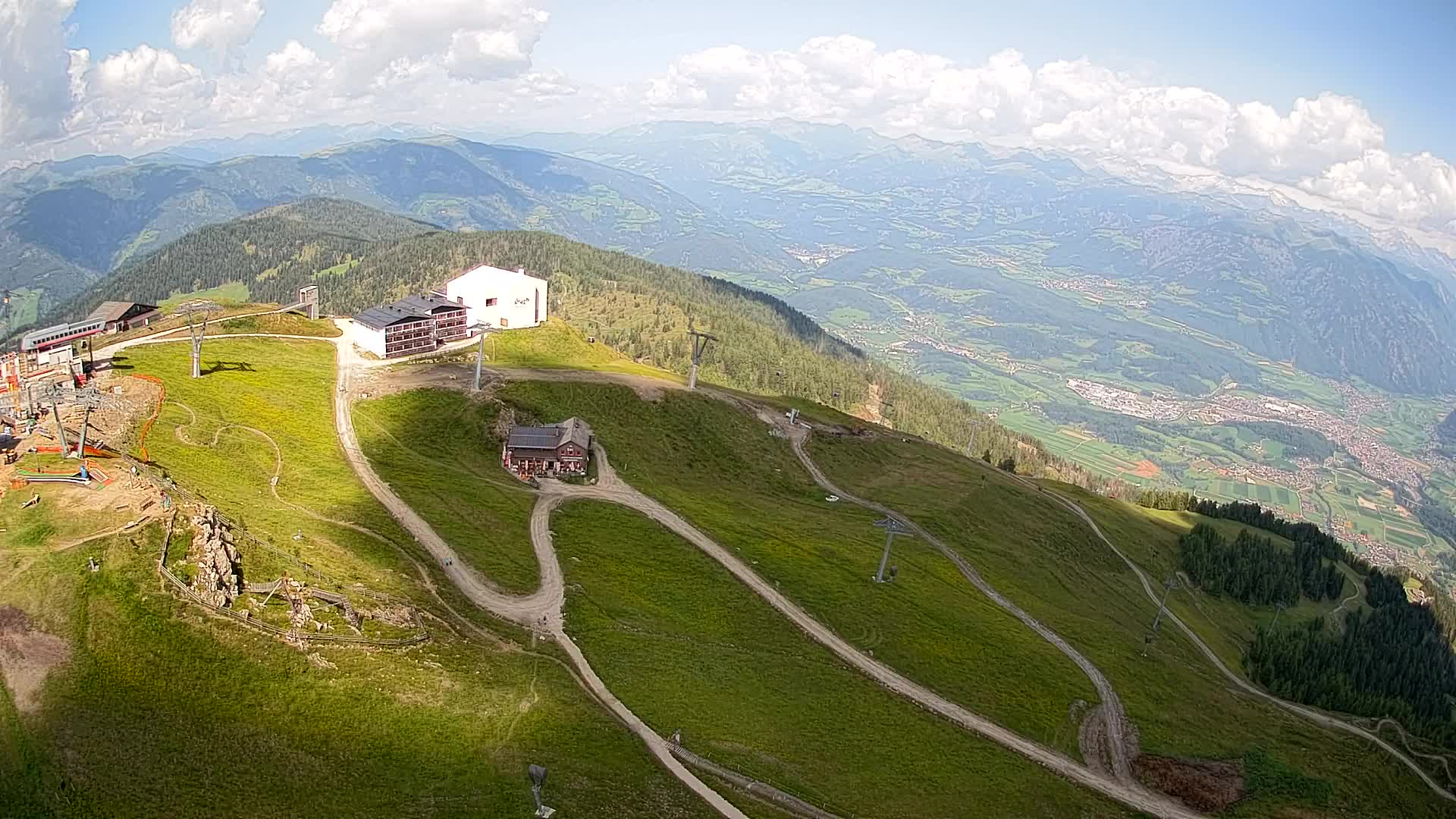 Skigebiet Kronplatz Gipfel | Blick auf Bruneck