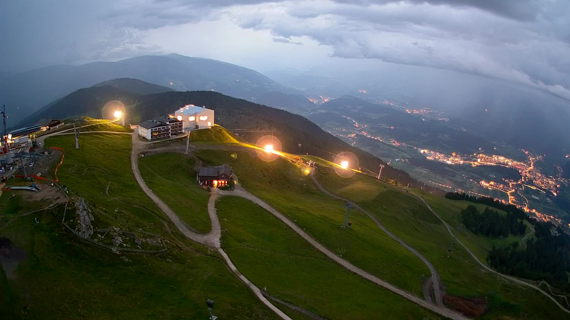 Smučišče Kronplatz – vrh | pogled na Bruneck