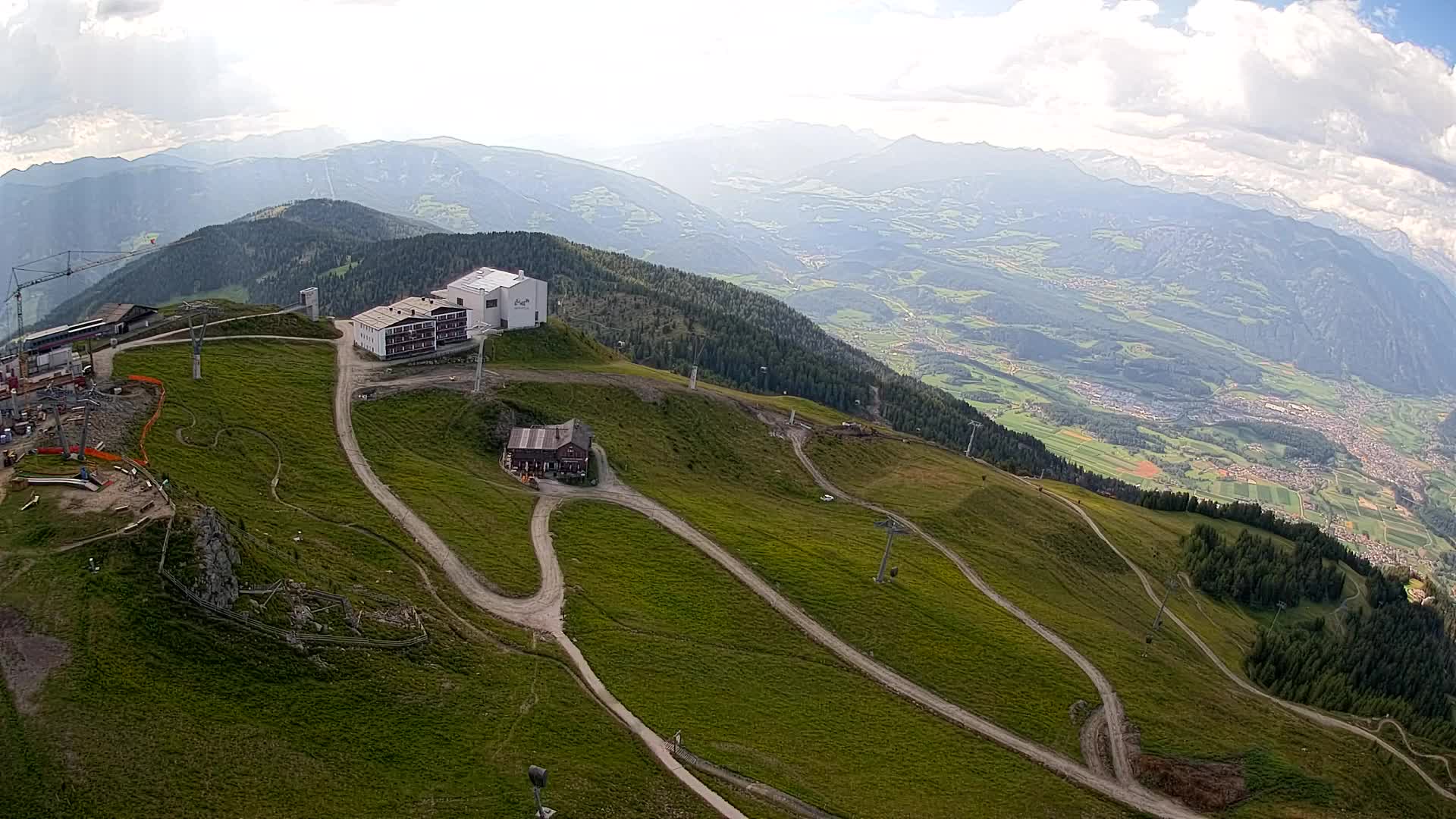 Stazione sciistica di Plan de Corones | vista su Brunico
