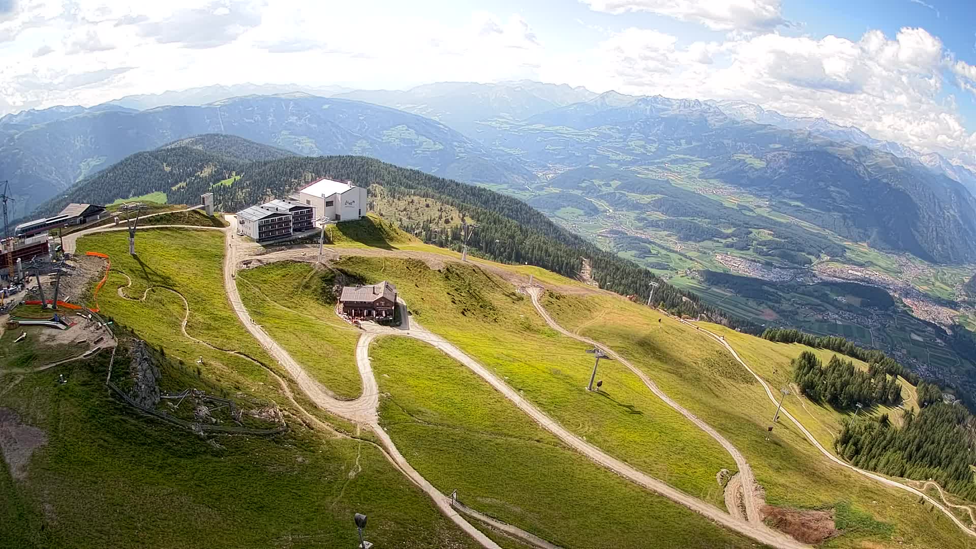 Station de ski Kronplatz sommet | vue sur Brunico
