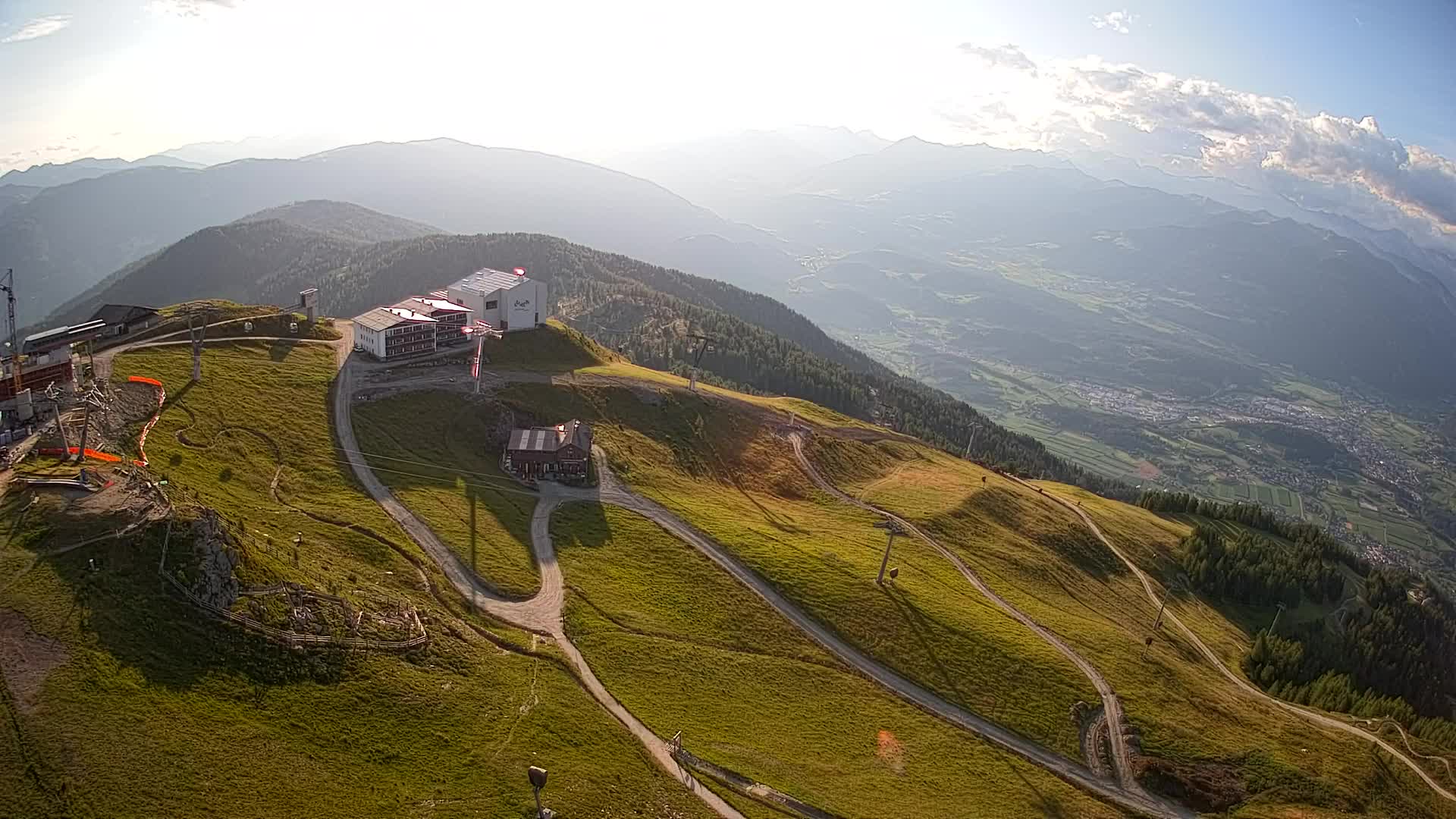Skigebiet Kronplatz Gipfel | Blick auf Bruneck