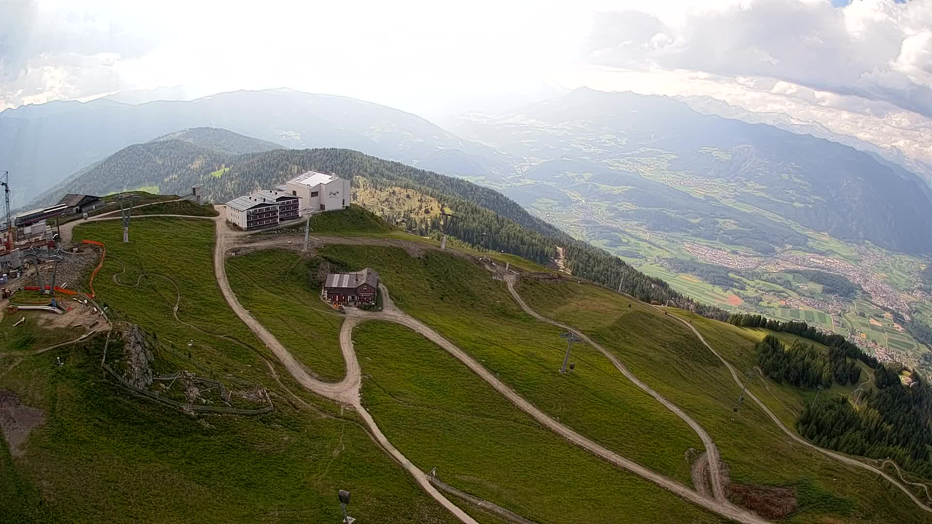 Station de ski Kronplatz sommet | vue sur Brunico