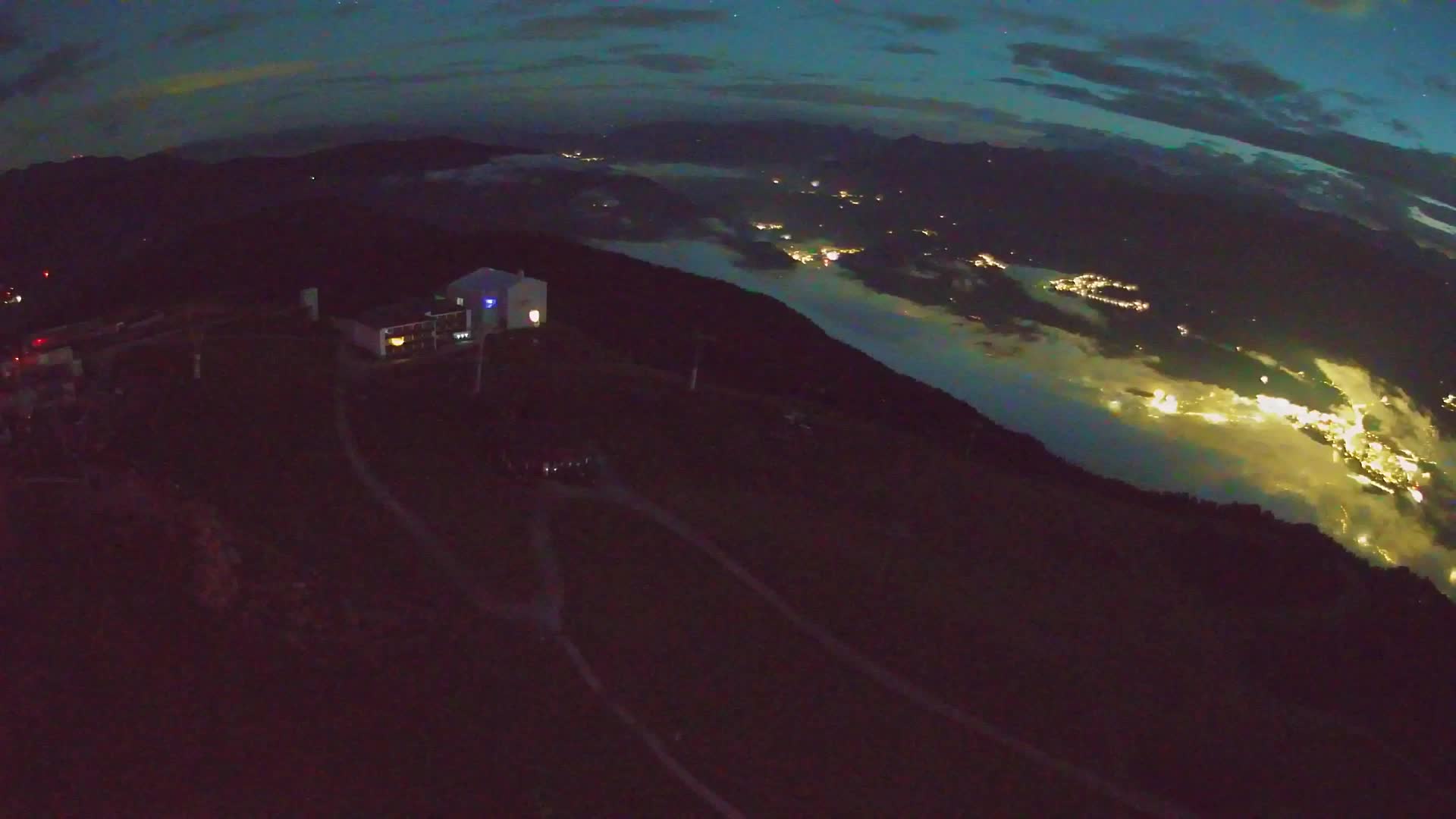 Skigebiet Kronplatz Gipfel | Blick auf Bruneck