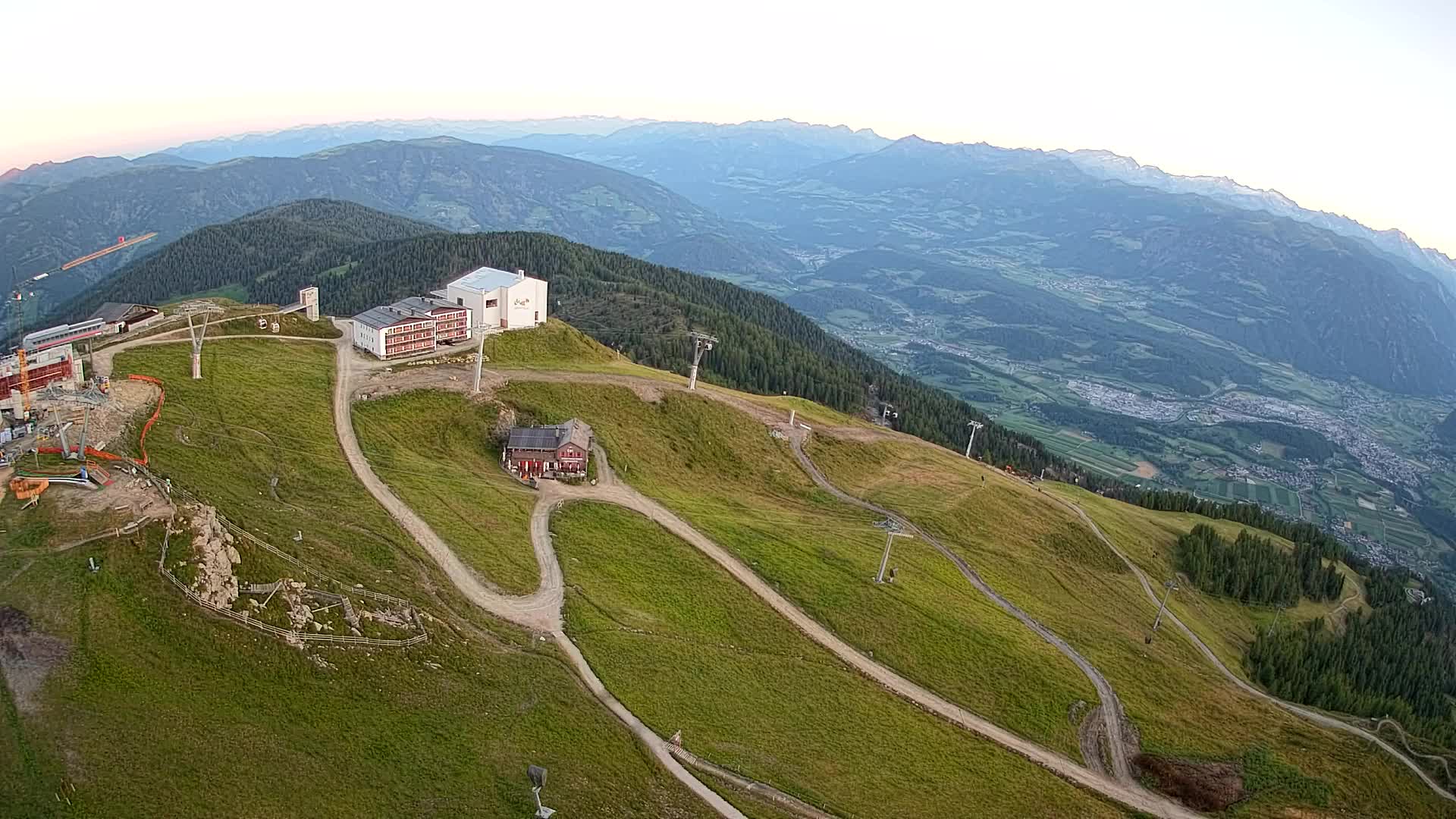 Smučišče Kronplatz – vrh | pogled na Bruneck