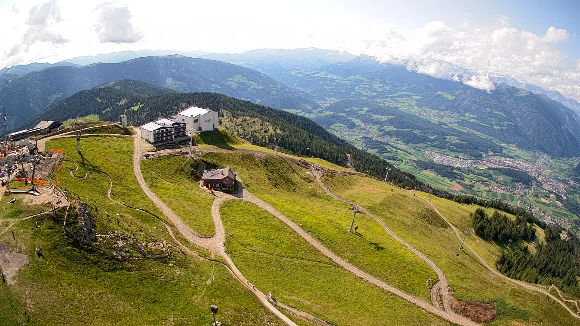 Skigebiet Kronplatz Gipfel | Blick auf Bruneck