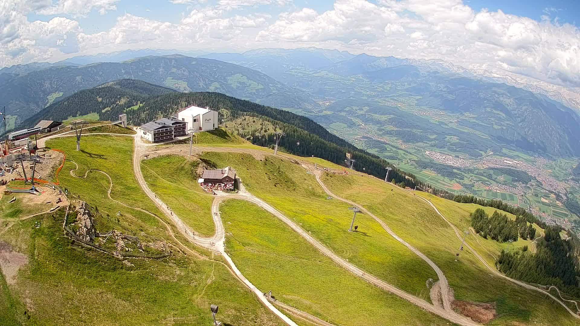Skigebiet Kronplatz Gipfel | Blick auf Bruneck