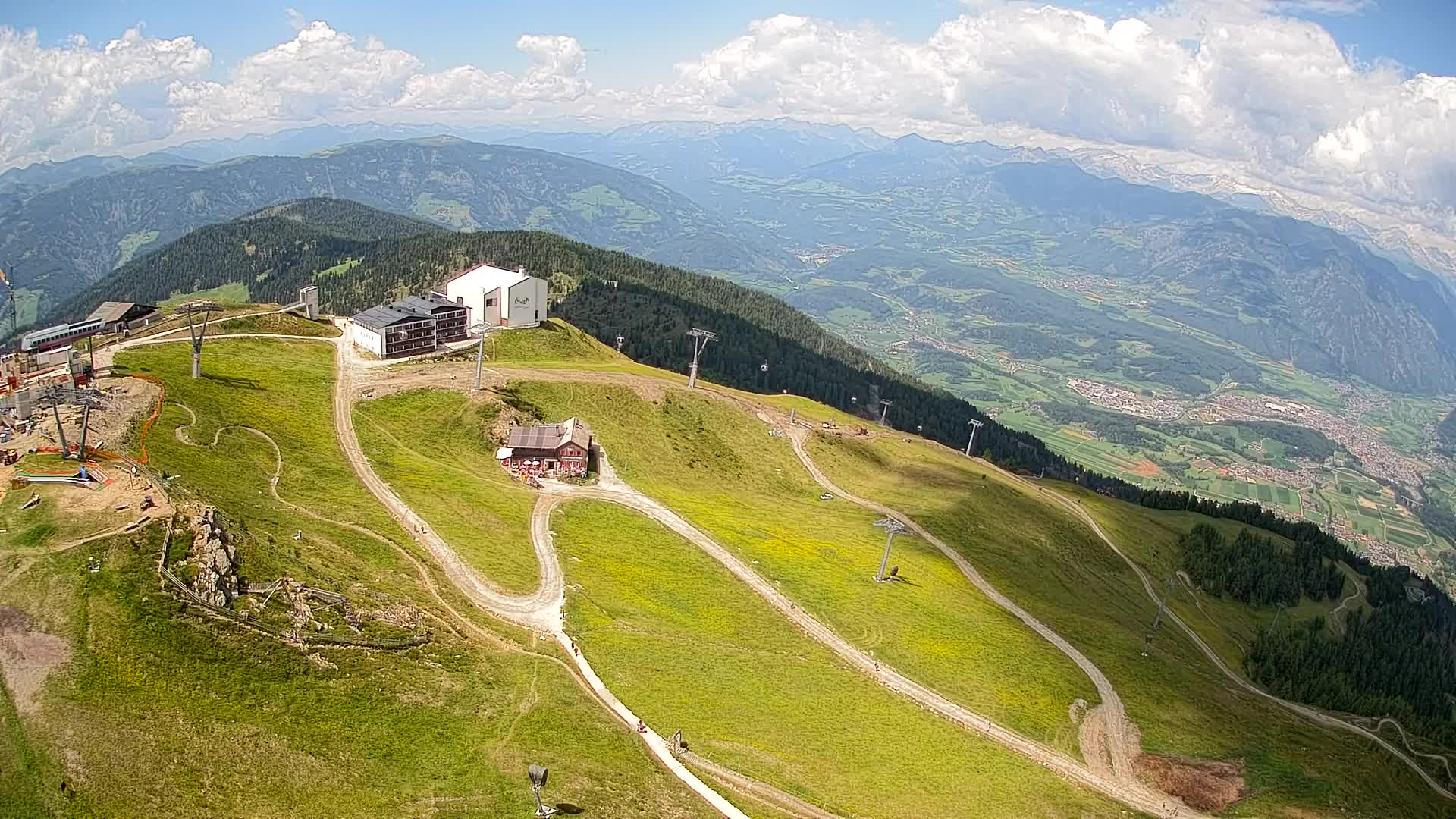 Station de ski Kronplatz sommet | vue sur Brunico