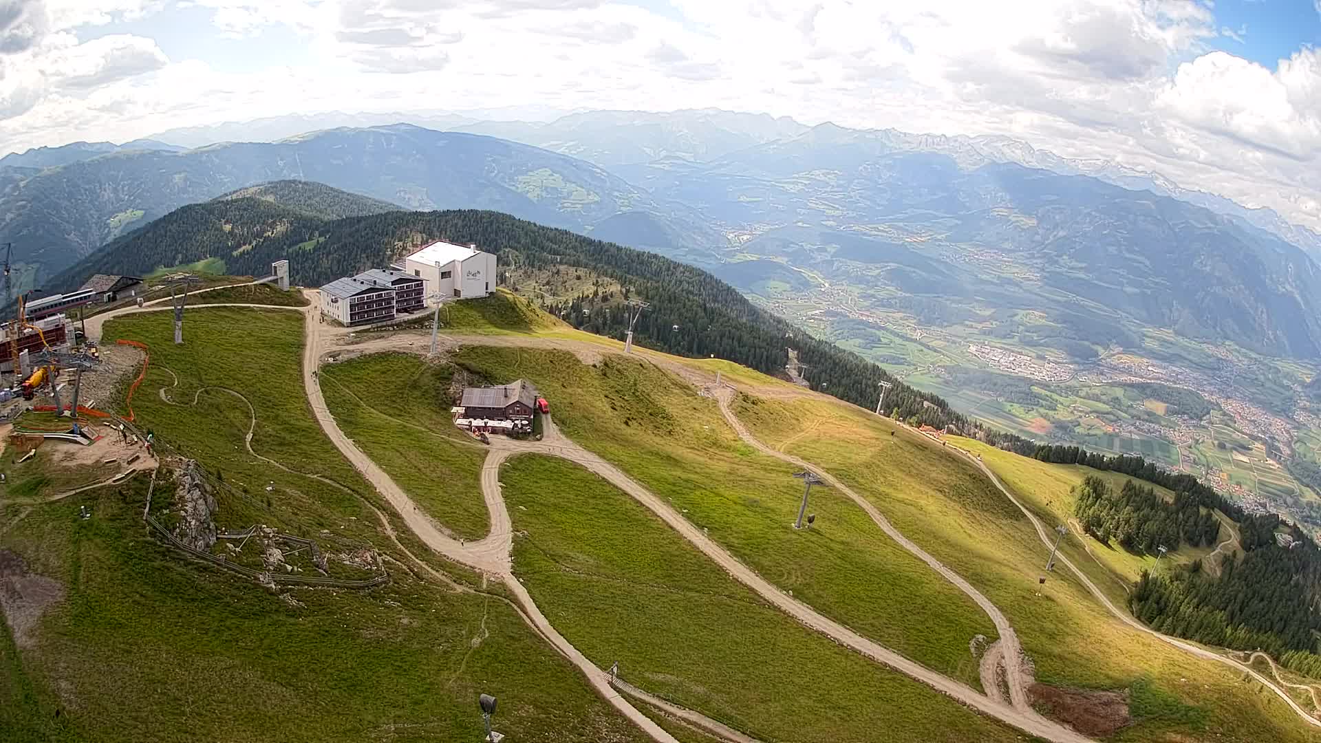 Skigebiet Kronplatz Gipfel | Blick auf Bruneck