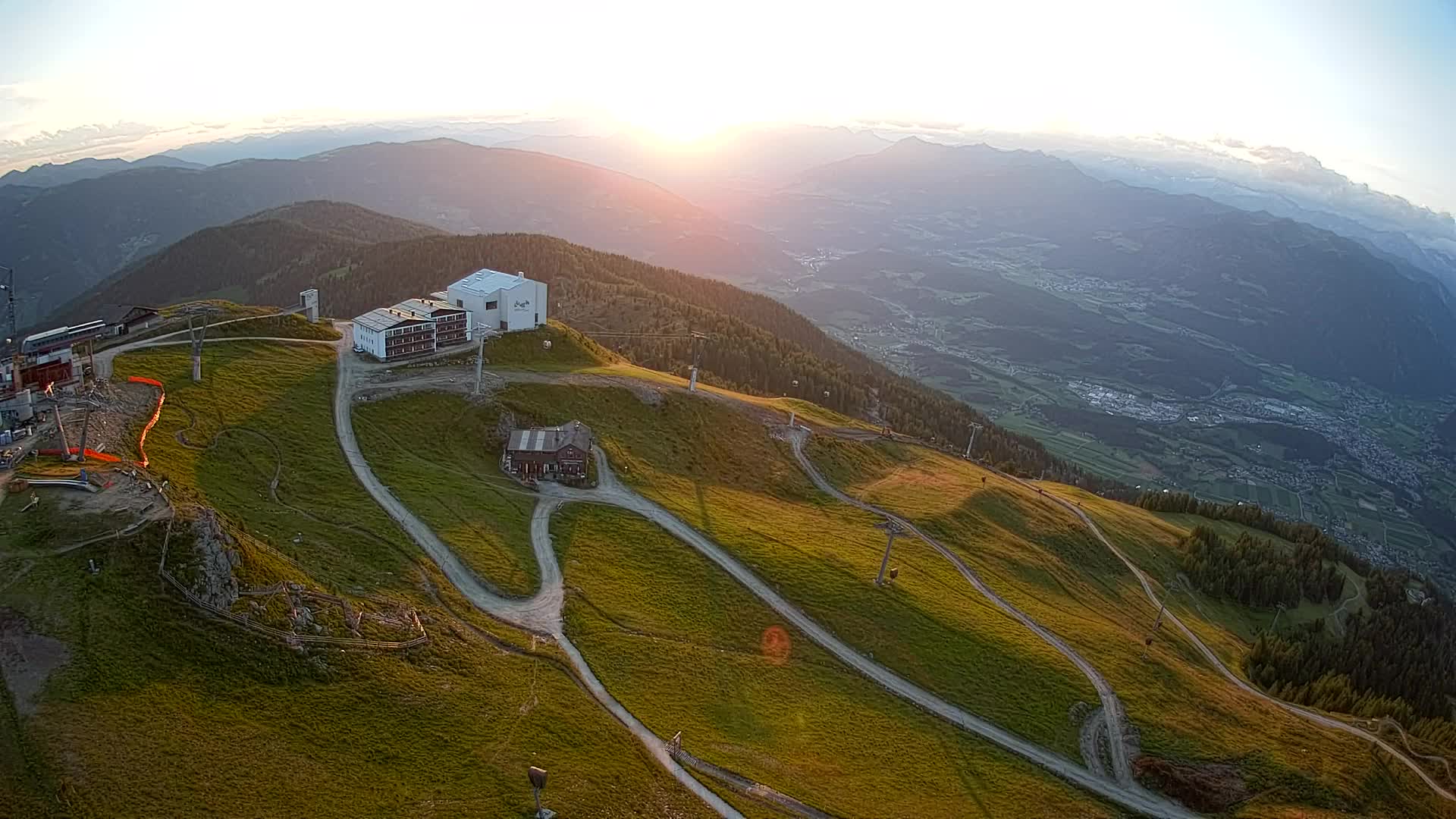 Skigebiet Kronplatz Gipfel | Blick auf Bruneck