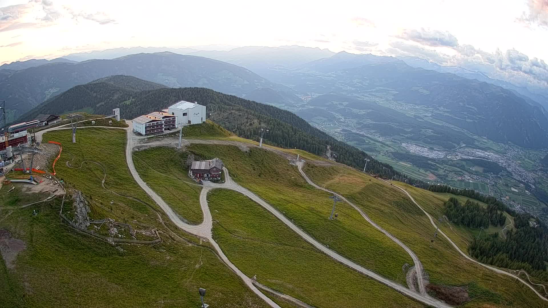 Smučišče Kronplatz – vrh | pogled na Bruneck