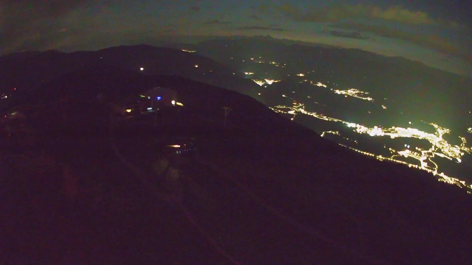 Kronplatz peak Ski resort | view to Bruneck