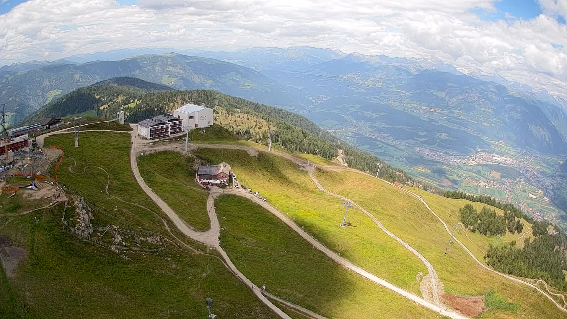Cima estación de esquí Kronplatz | vista hacia Brunico