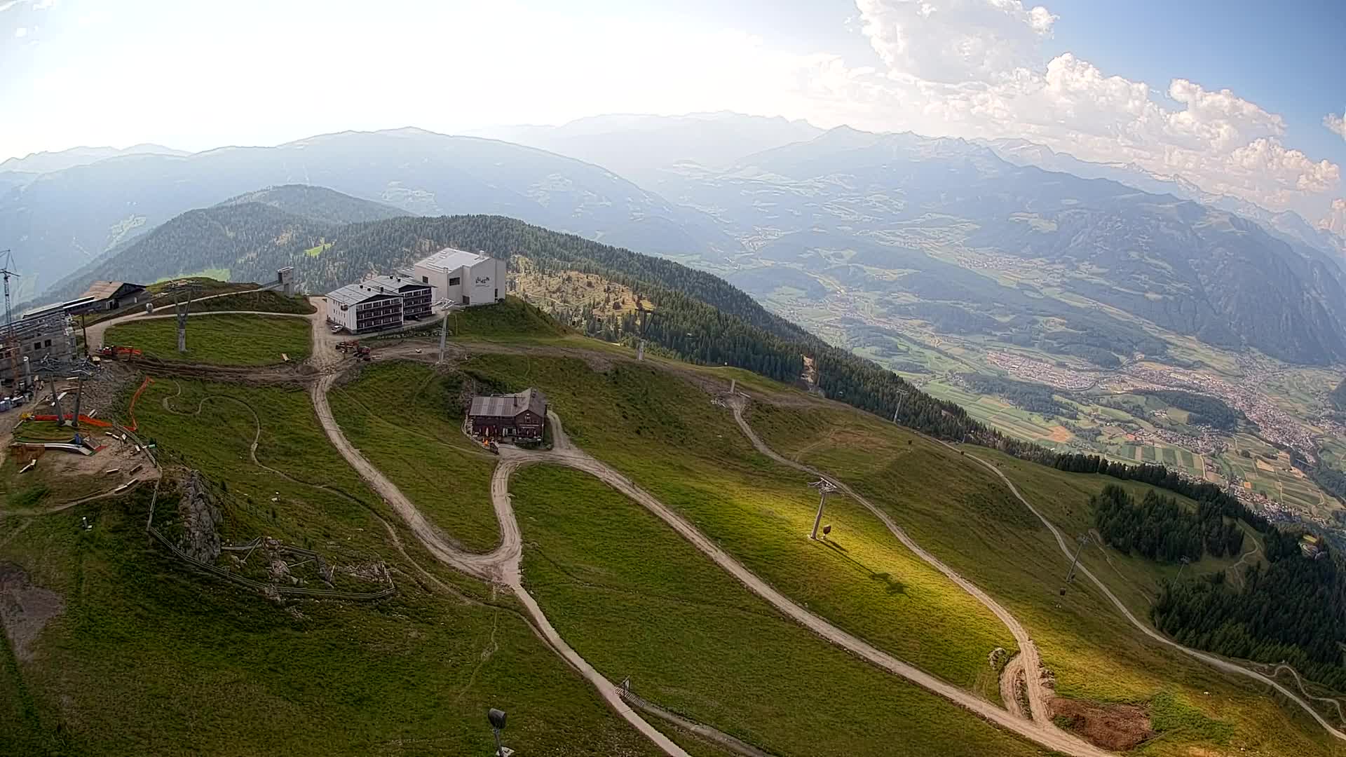 Stazione sciistica di Plan de Corones | vista su Brunico