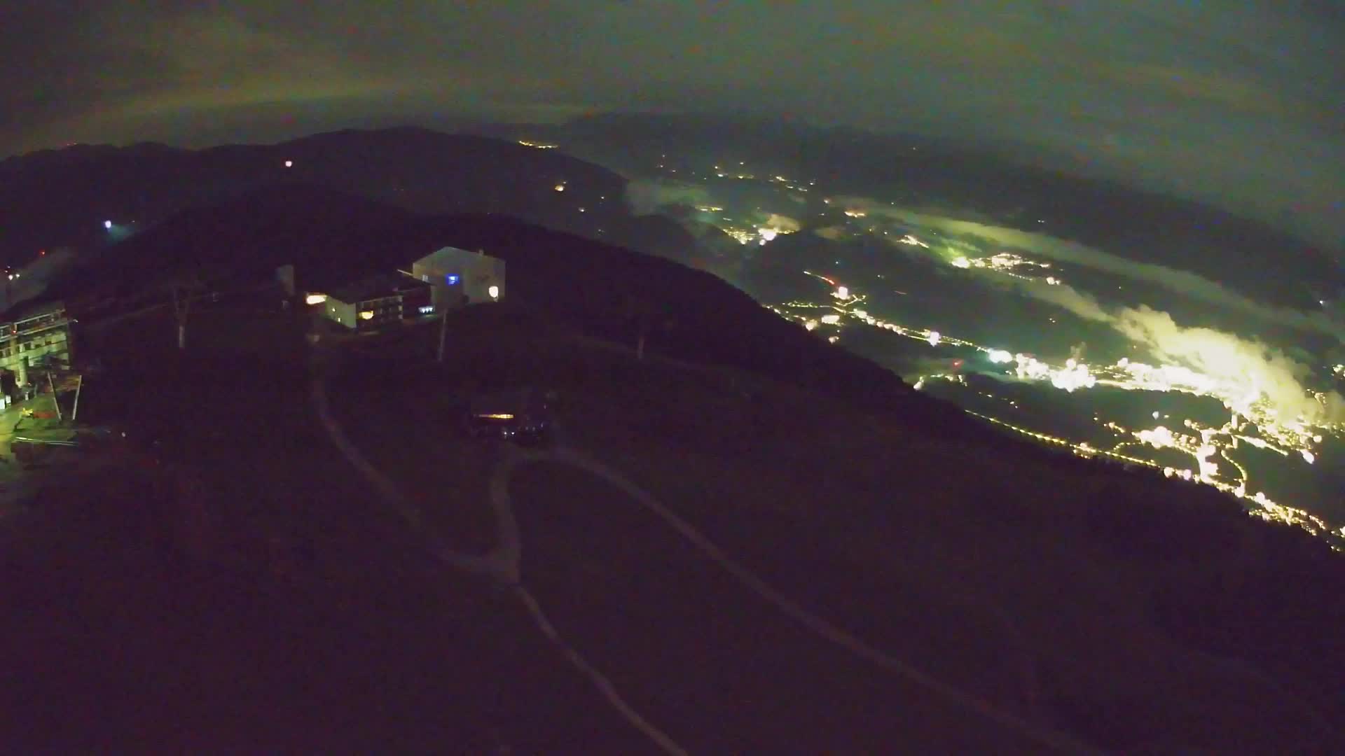 Skigebiet Kronplatz Gipfel | Blick auf Bruneck