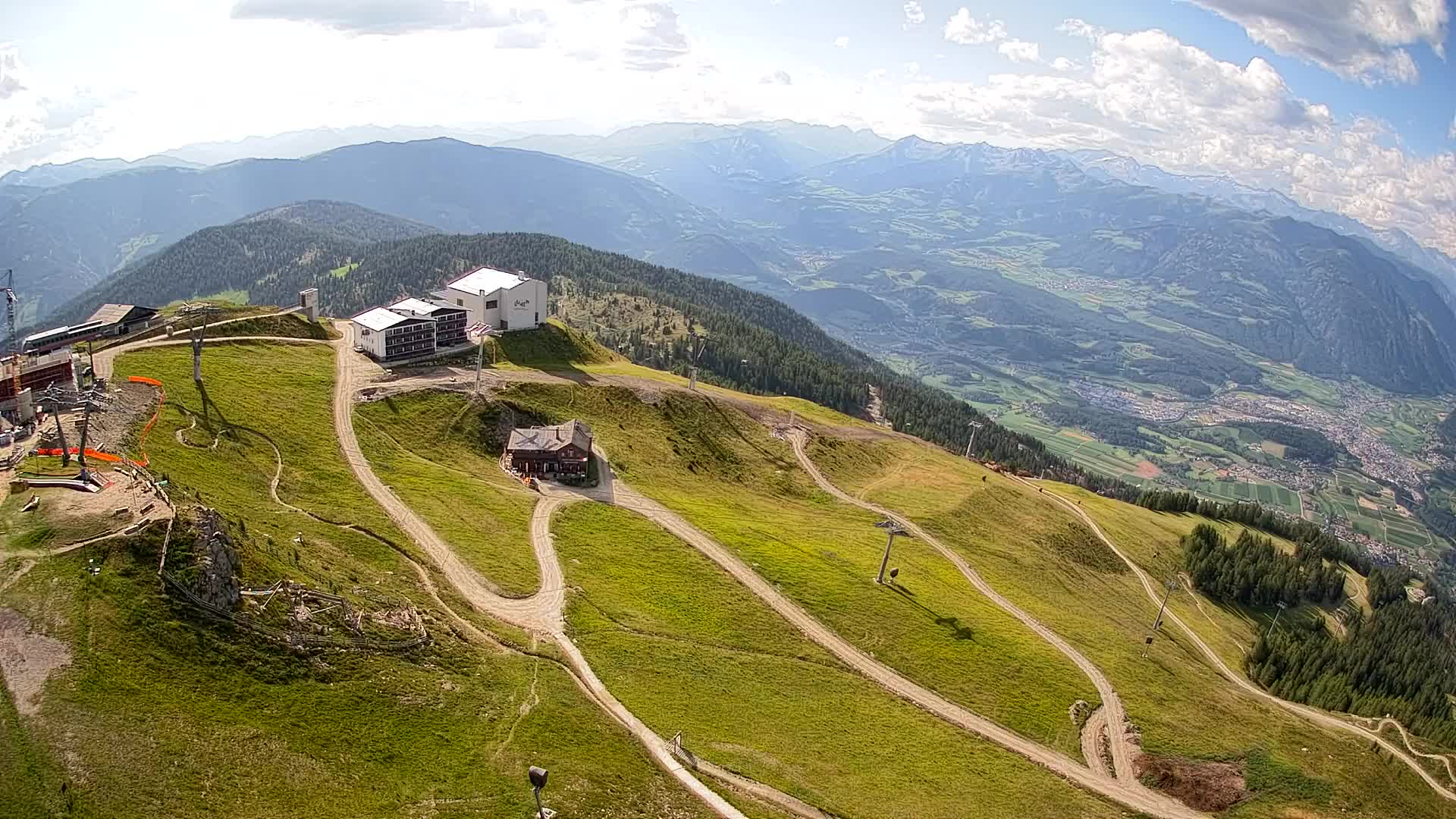 Station de ski Kronplatz sommet | vue sur Brunico