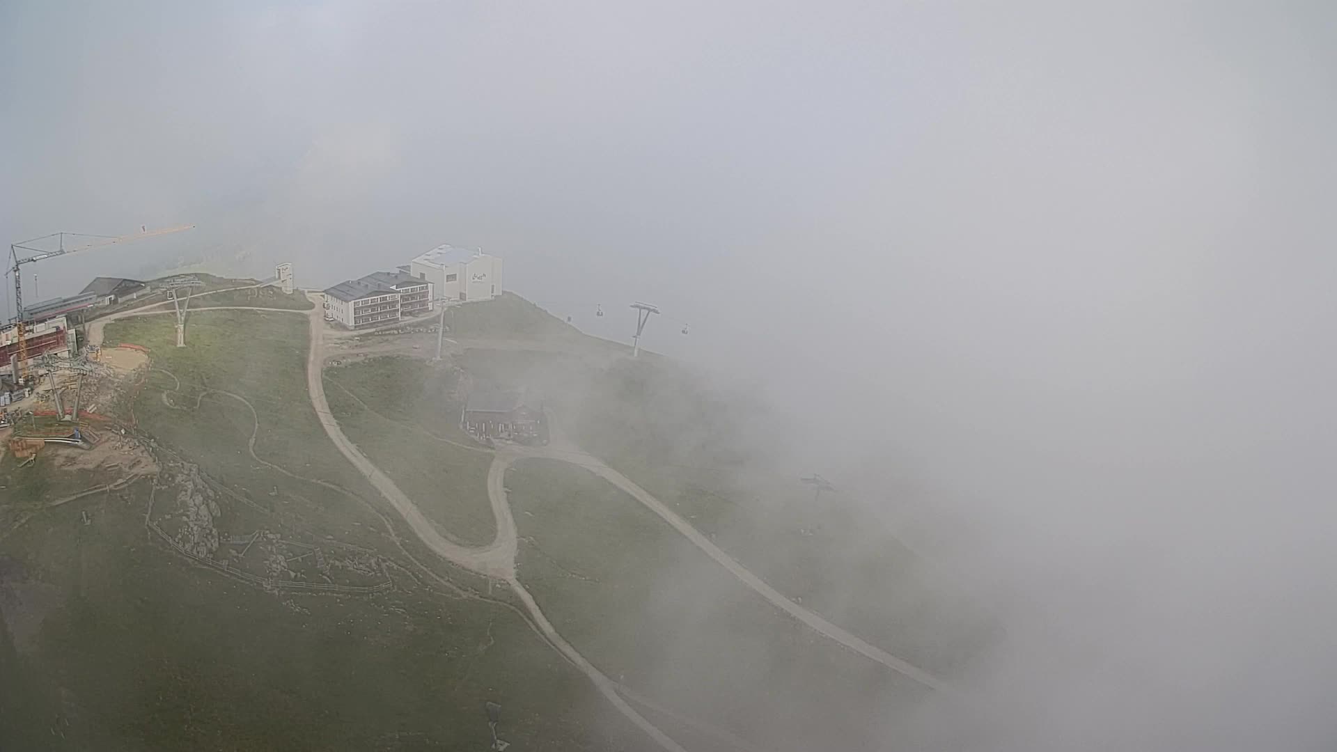 Station de ski Kronplatz sommet | vue sur Brunico