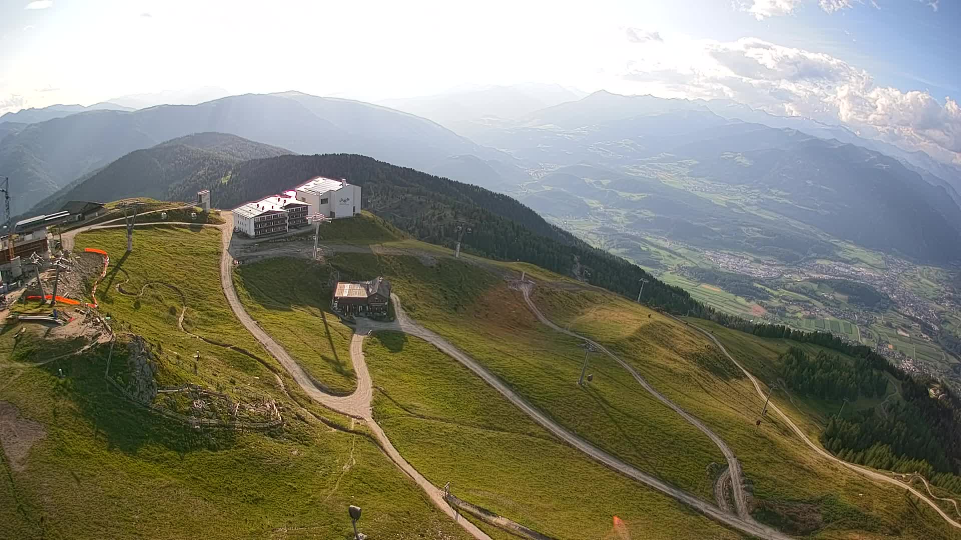 Stazione sciistica di Plan de Corones | vista su Brunico