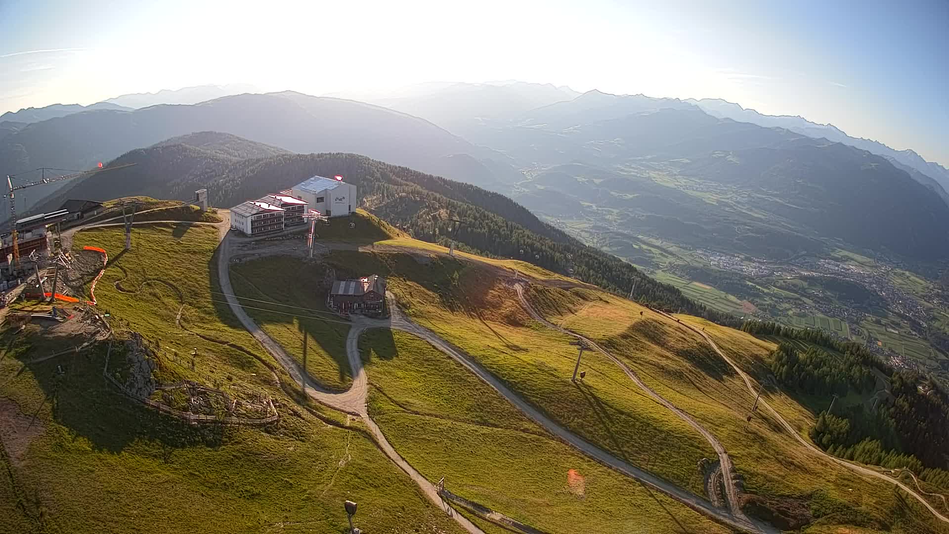 Skigebiet Kronplatz Gipfel | Blick auf Bruneck