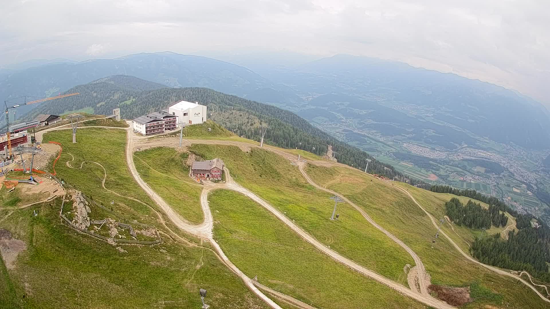 Station de ski Kronplatz sommet | vue sur Brunico
