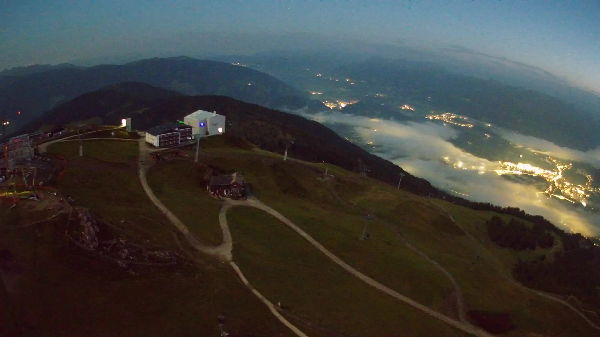 Skigebiet Kronplatz Gipfel | Blick auf Bruneck