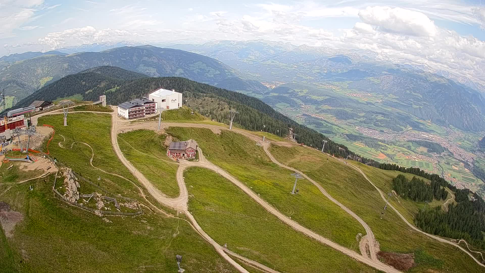 Skigebiet Kronplatz Gipfel | Blick auf Bruneck