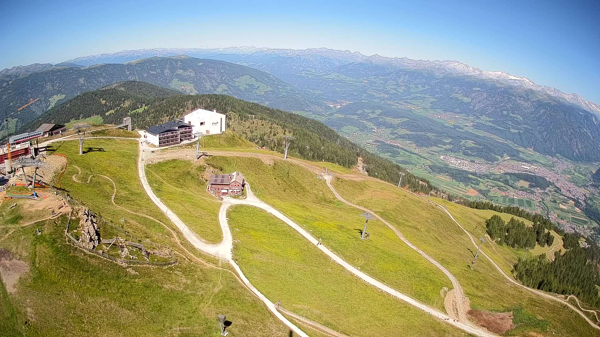 Stazione sciistica di Plan de Corones | vista su Brunico