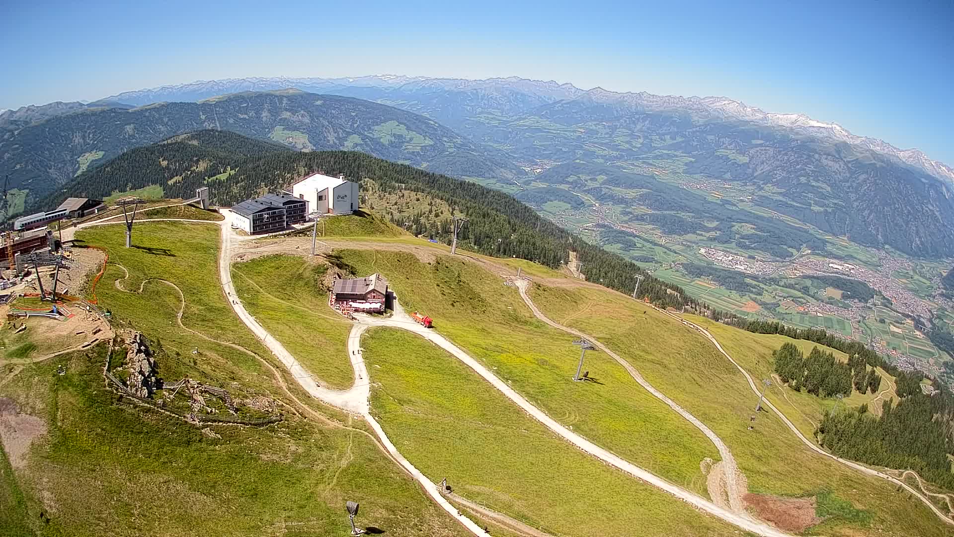 Stazione sciistica di Plan de Corones | vista su Brunico